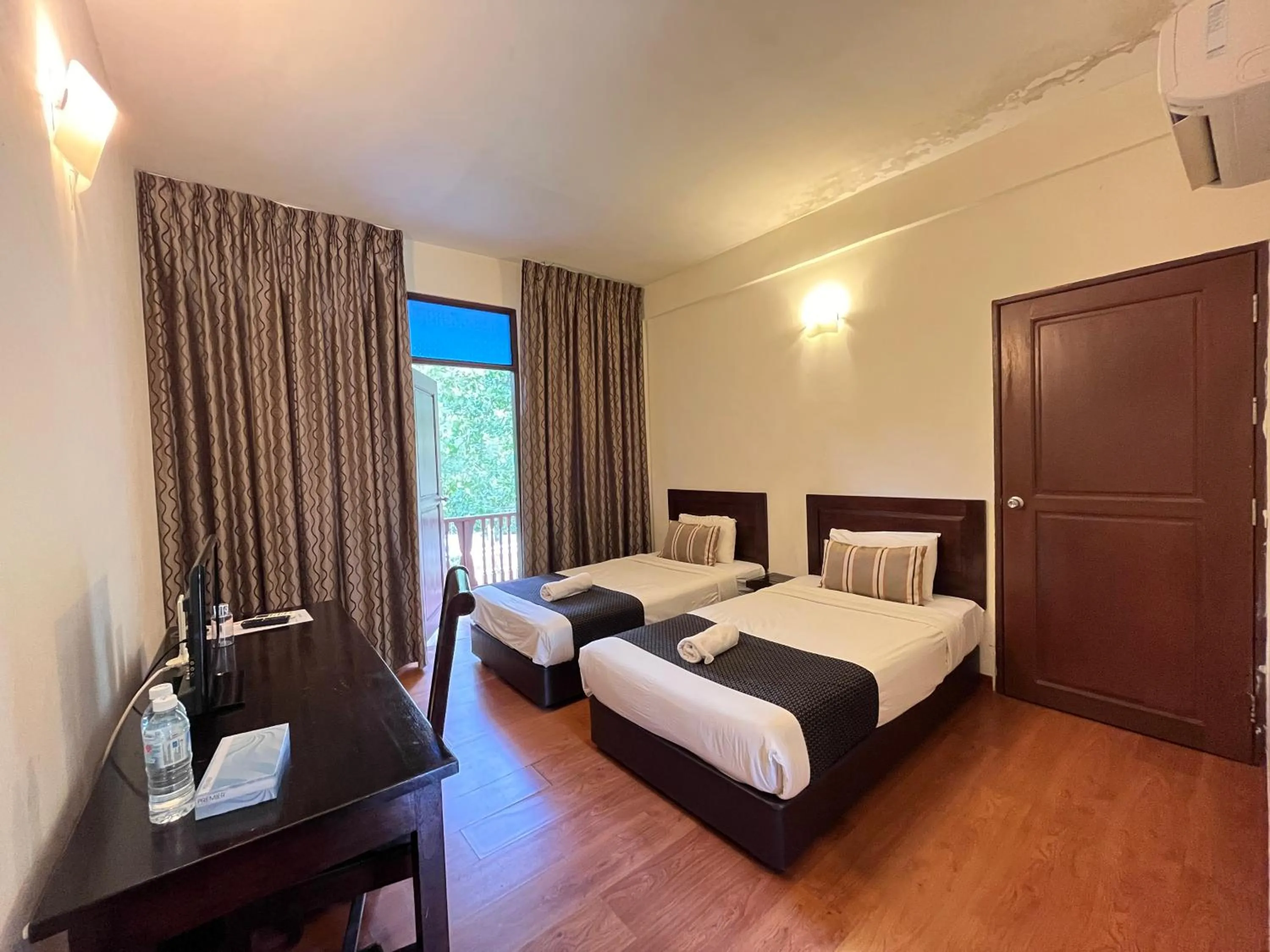 Bed in ēRYA by SURIA Janda Baik