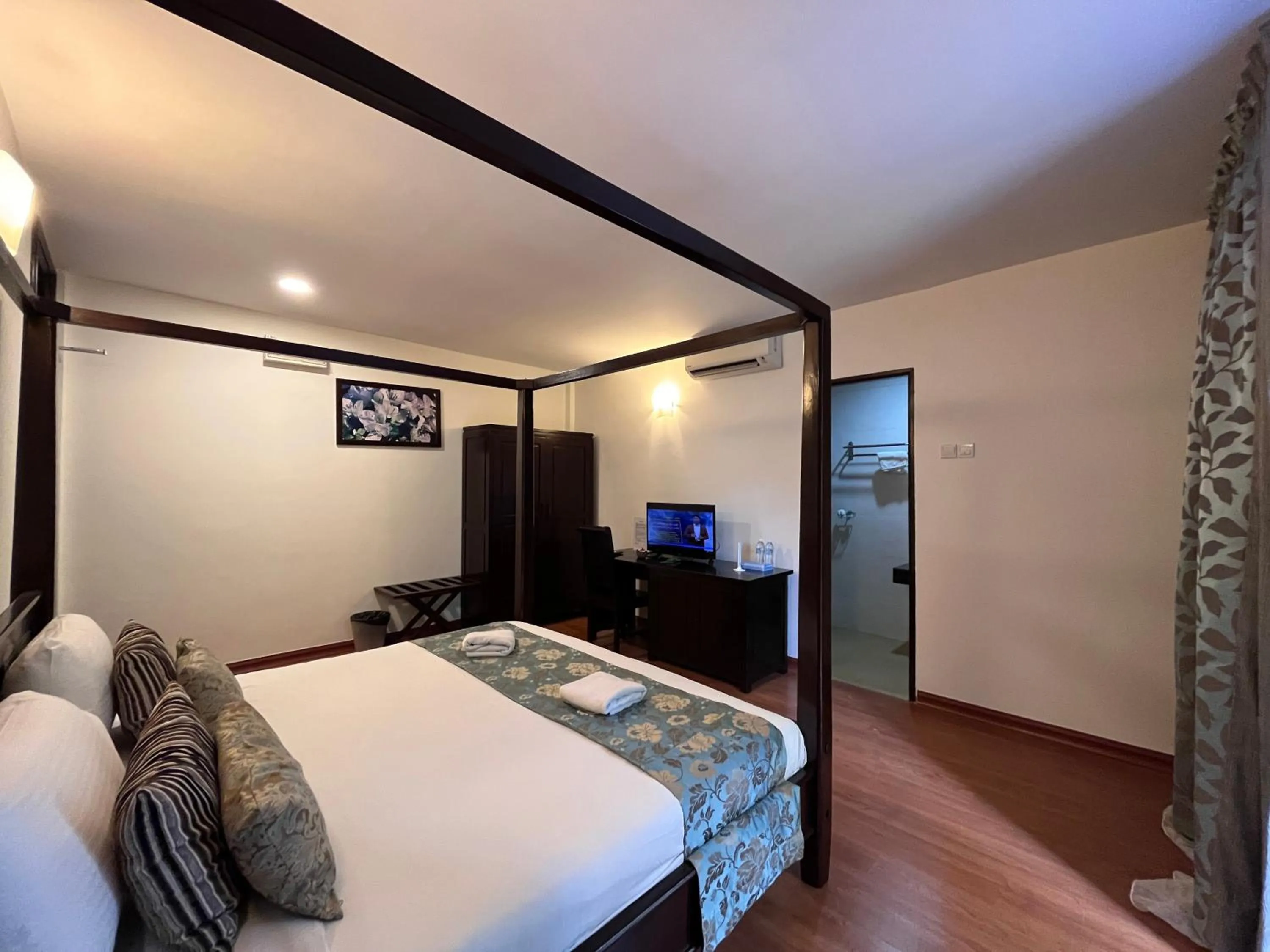 Bed in ēRYA by SURIA Janda Baik