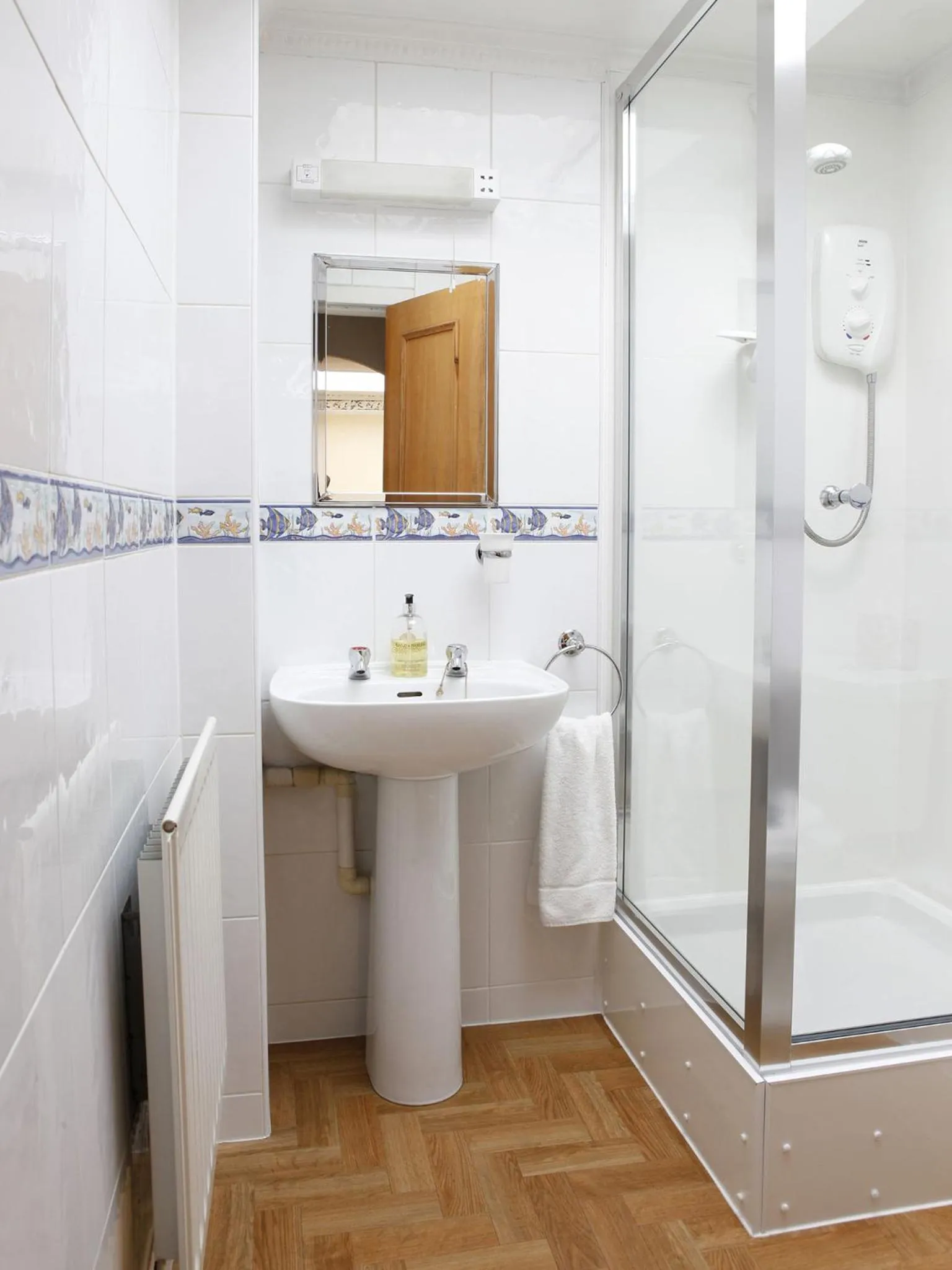Bathroom in Abbotsford Guest House