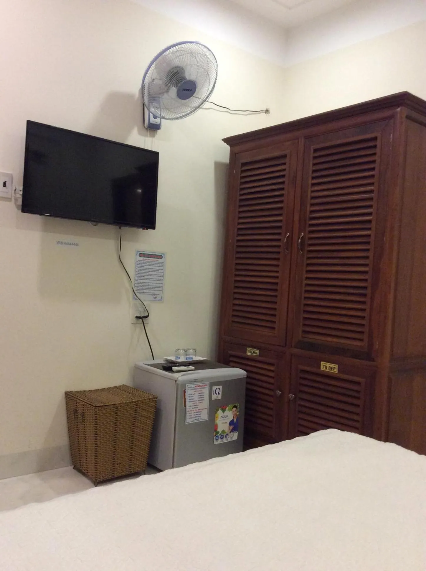 Bed in Hoang Oanh Hotel