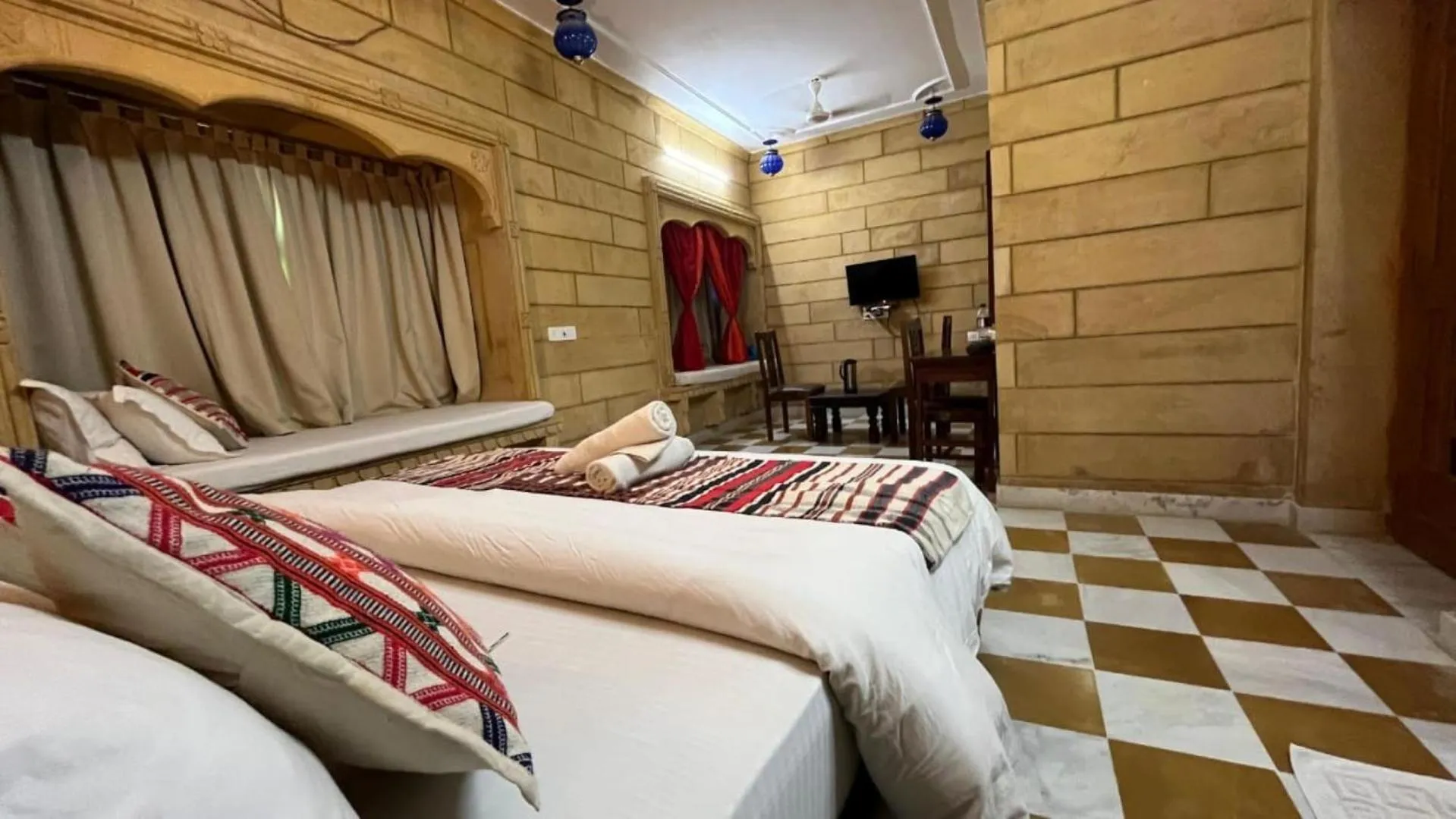 Bed in Wonbin Safari Jaisalmer