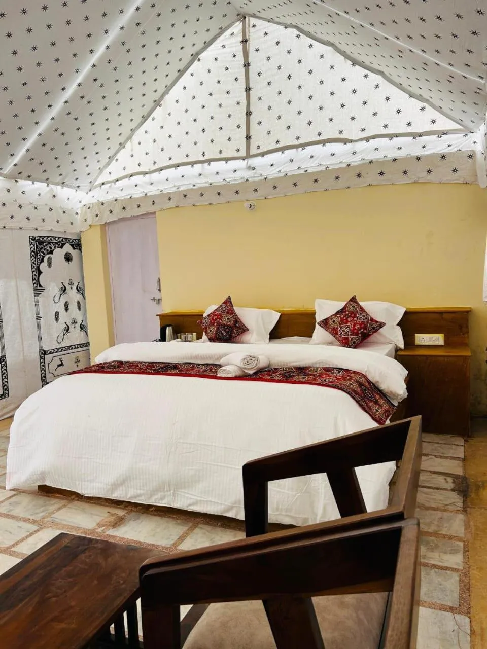 Bed in Wonbin Safari Jaisalmer
