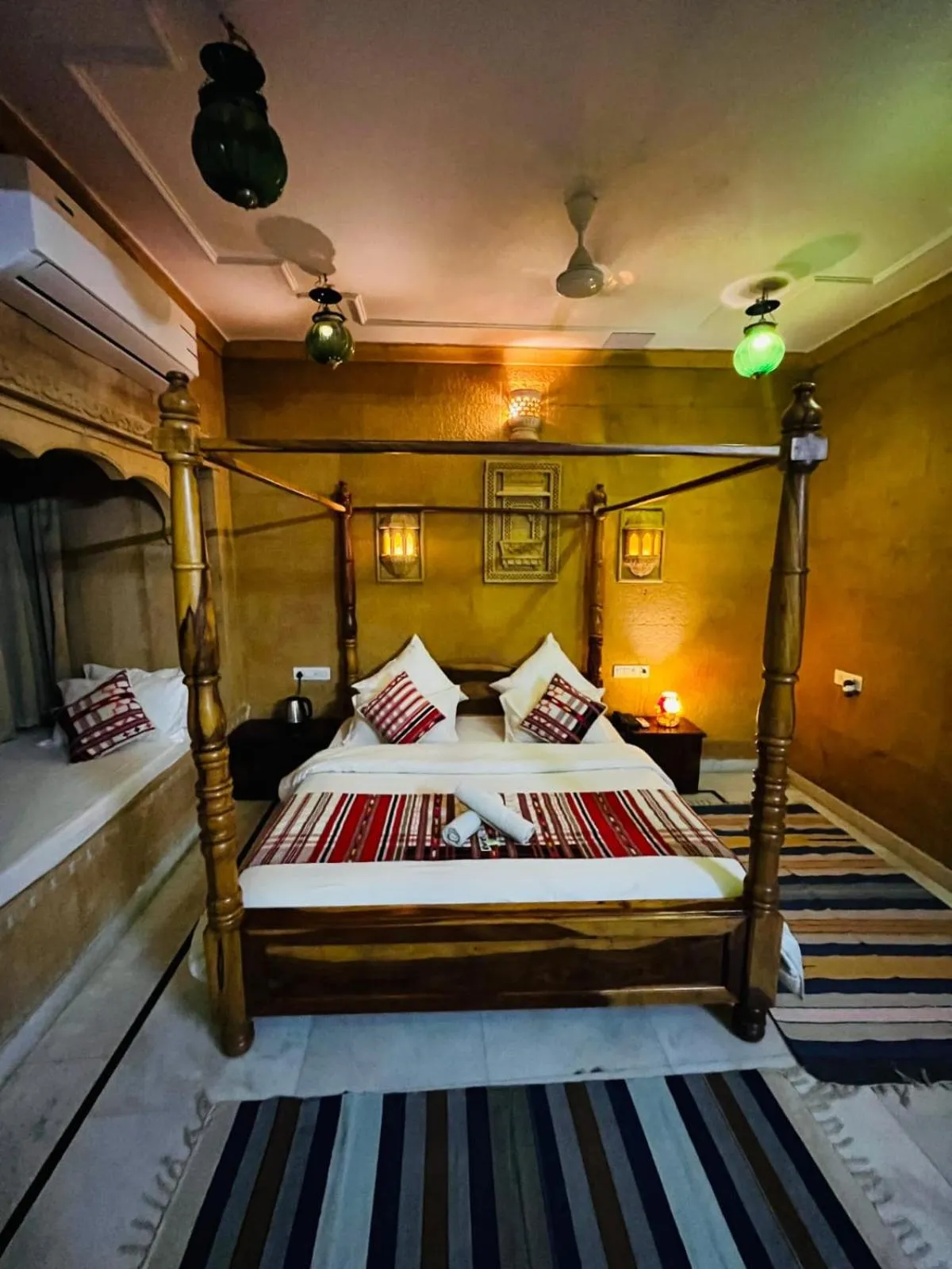 Bed in Wonbin Safari Jaisalmer