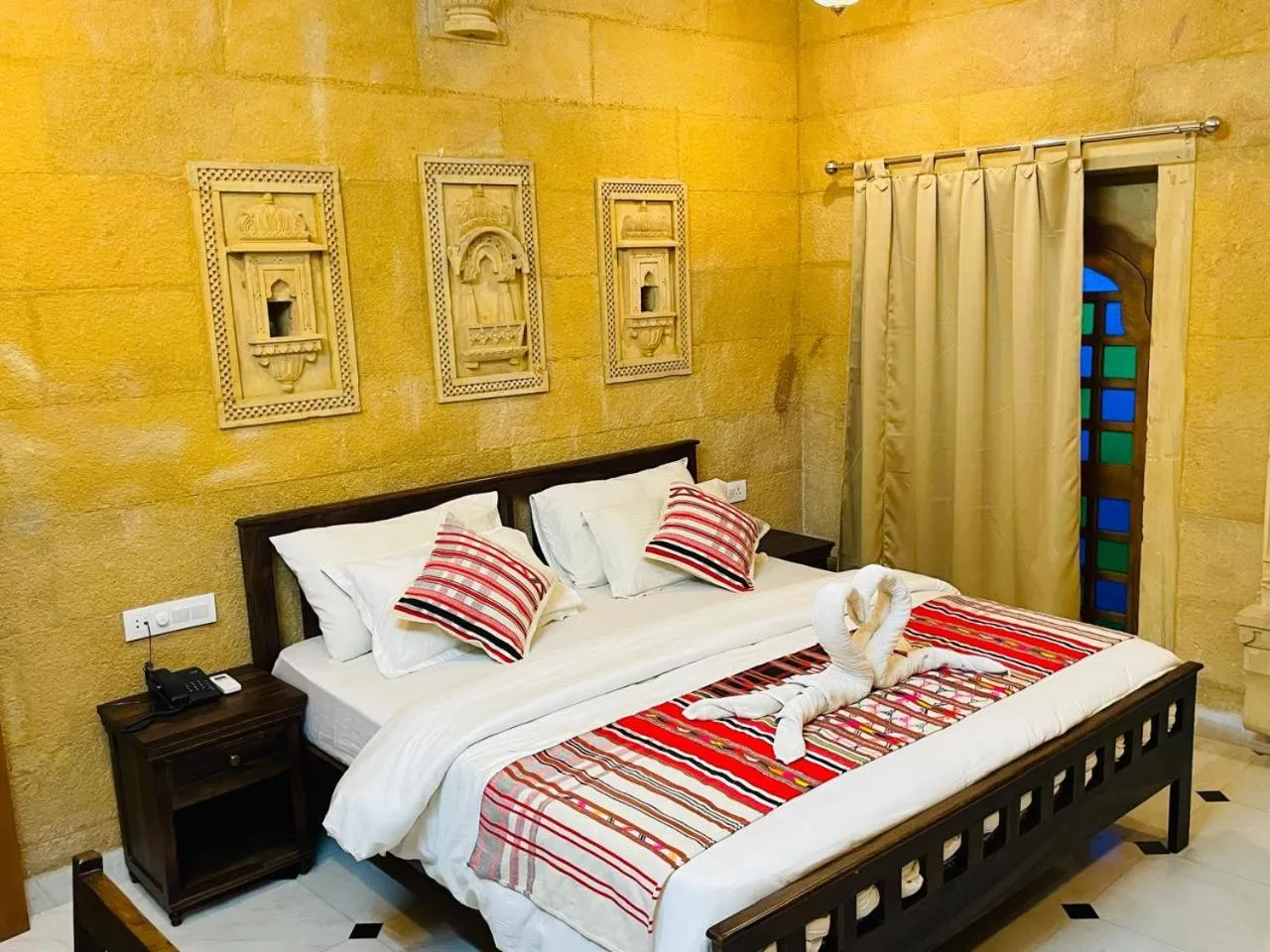 Bed in Wonbin Safari Jaisalmer