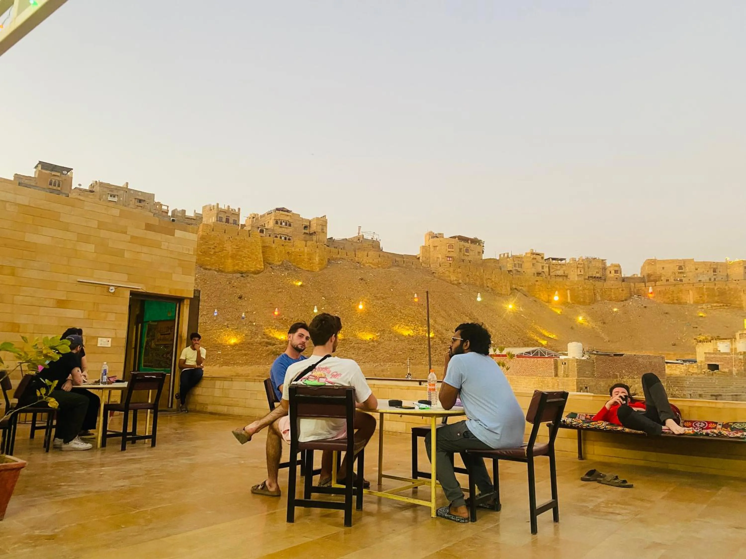 Restaurant/places to eat in Wonbin Safari Jaisalmer