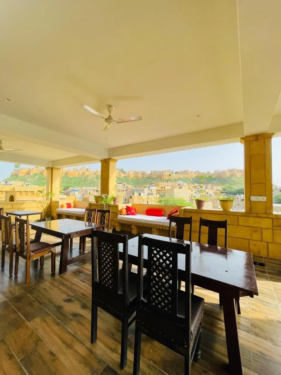 Restaurant/places to eat in Wonbin Safari Jaisalmer