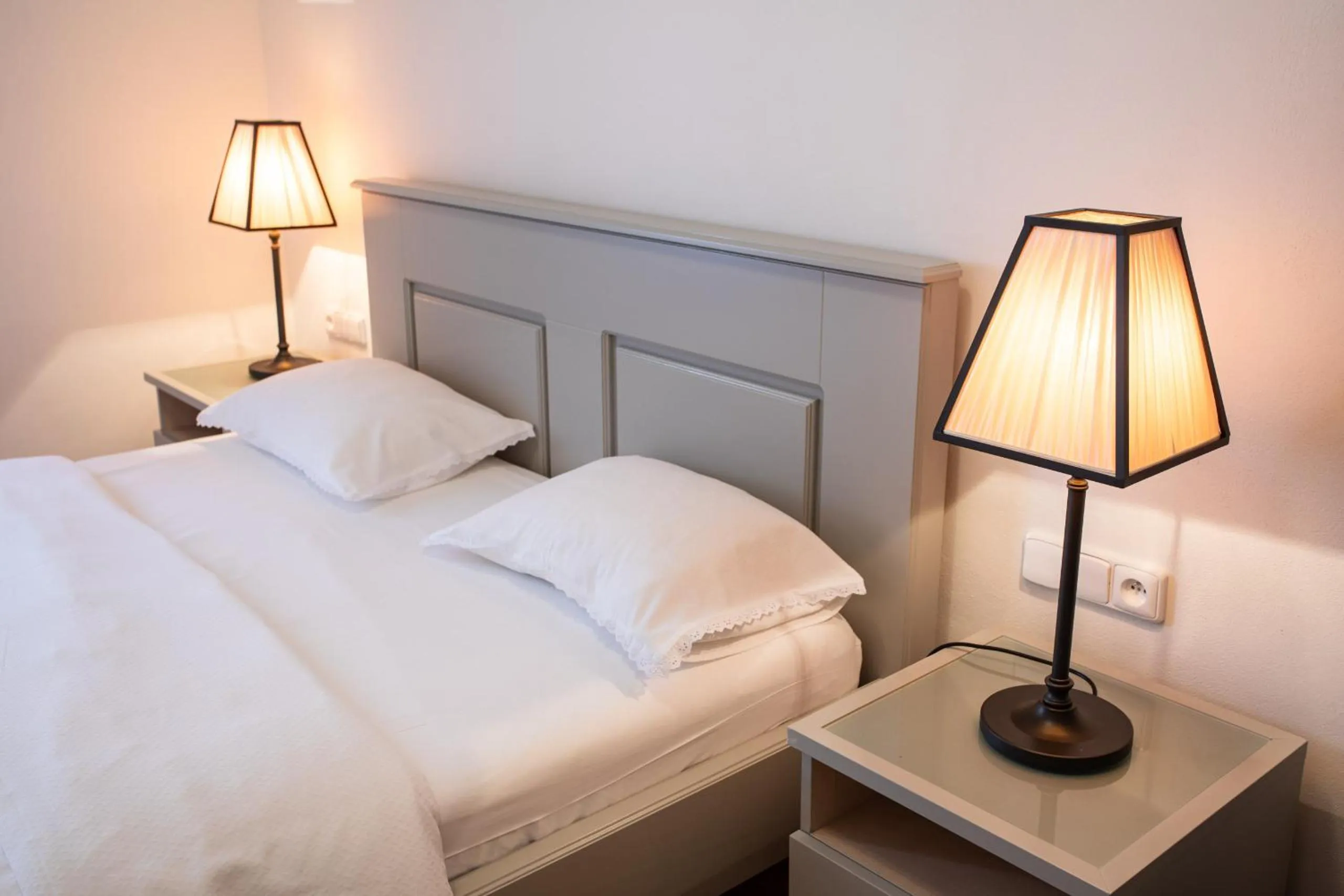 Bed in Residence Thunovska