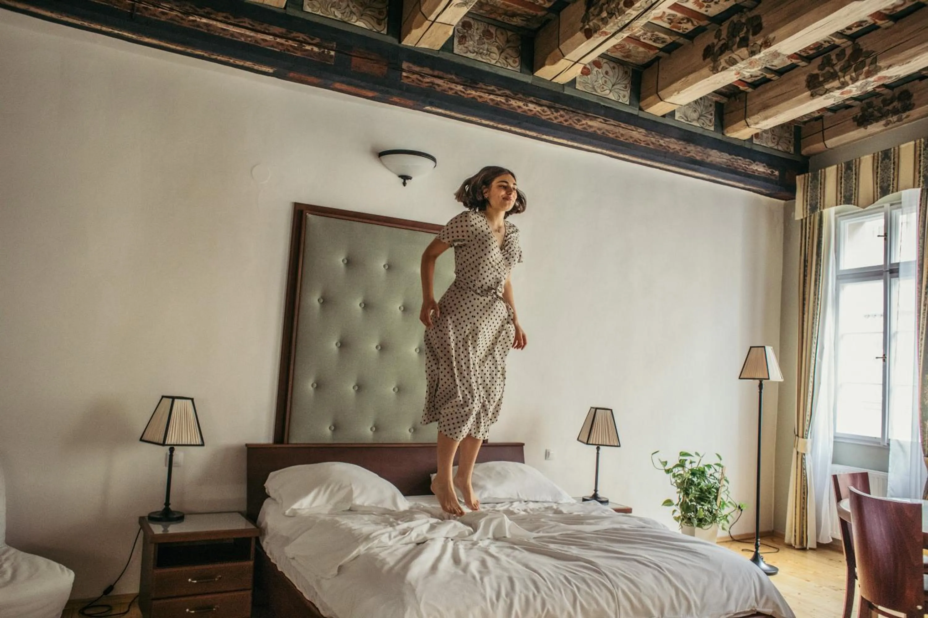 People, Bed in Residence Thunovska