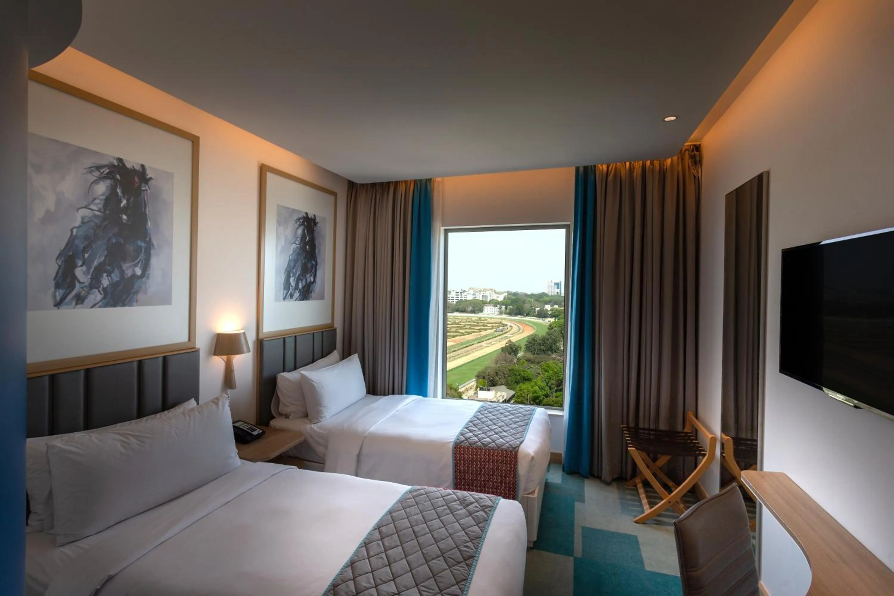 Photo of the whole room, Bed in Holiday Inn Bengaluru Racecourse by IHG