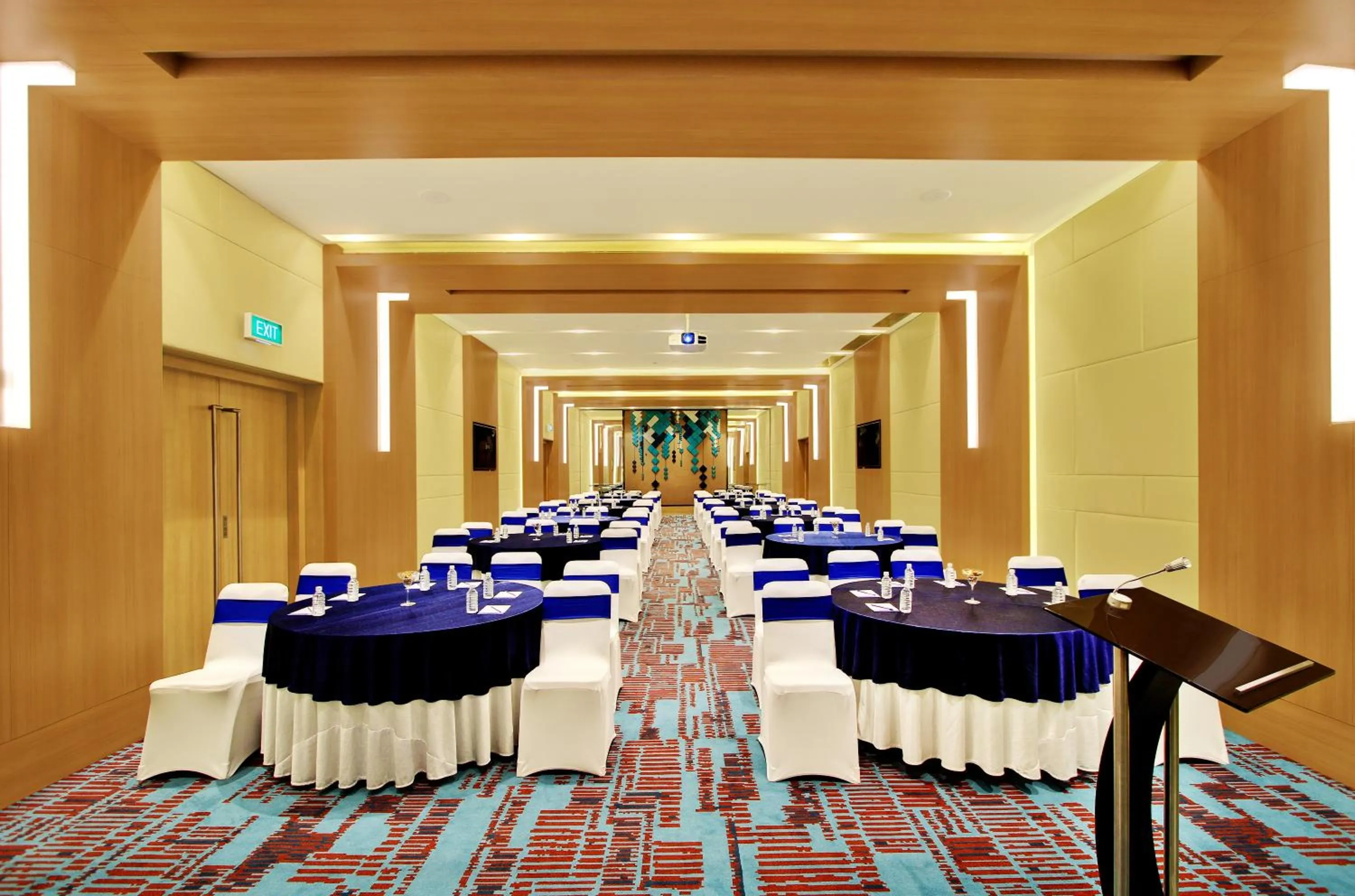Banquet/Function facilities in Holiday Inn Bengaluru Racecourse by IHG
