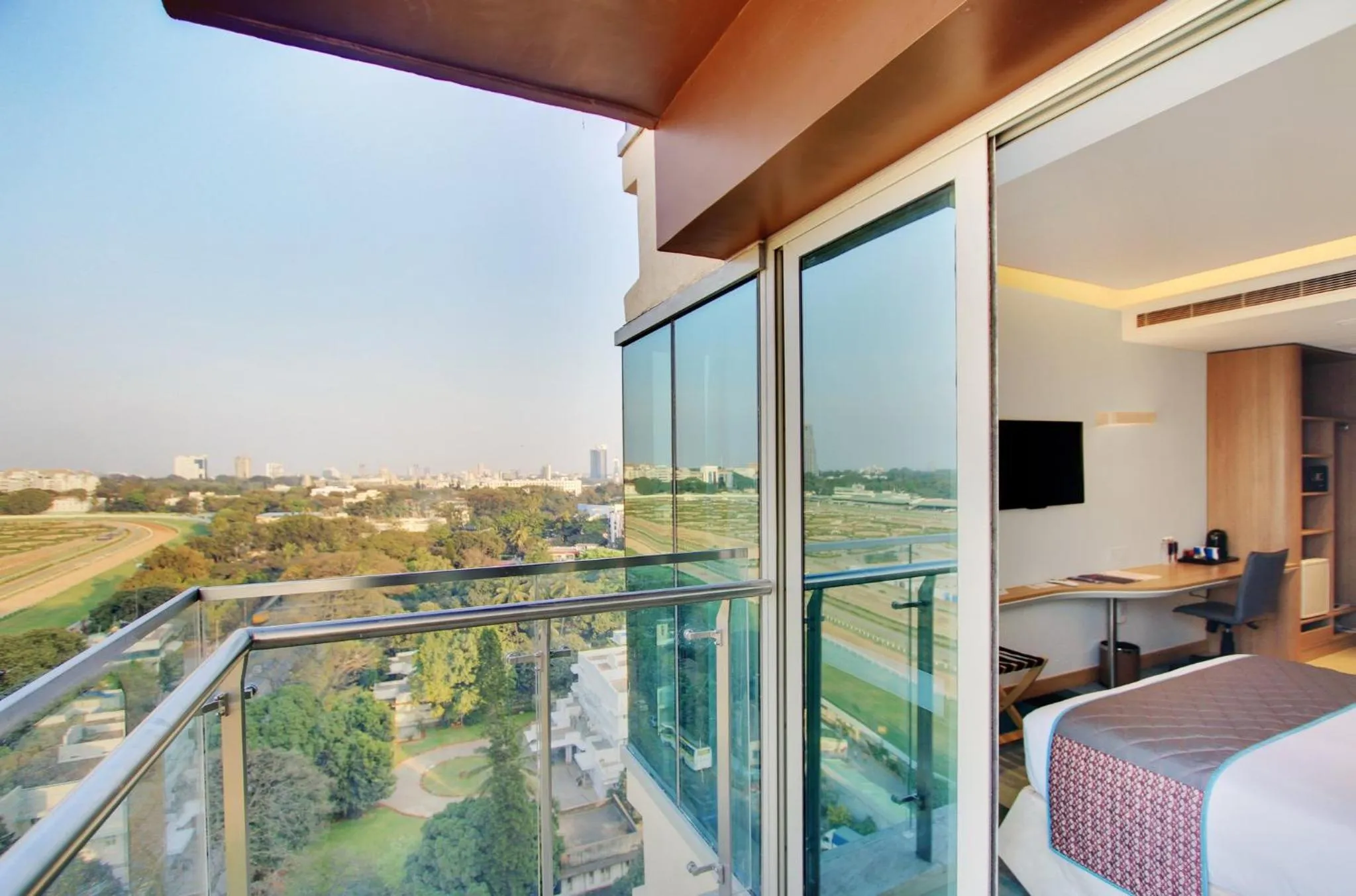 Photo of the whole room, Bed in Holiday Inn Bengaluru Racecourse by IHG