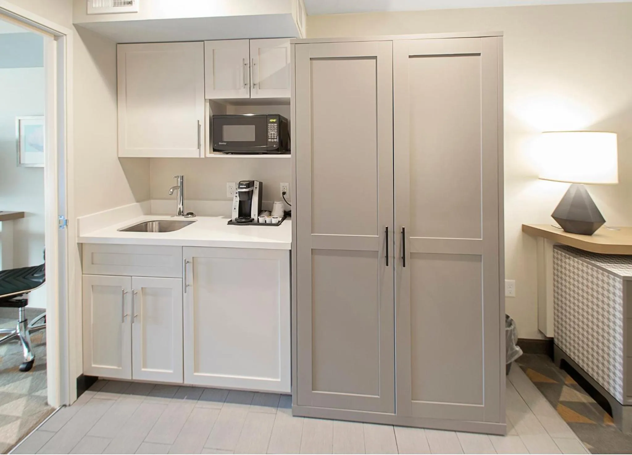 Photo of the whole room in Holiday Inn & Suites Decatur-Forsyth by IHG