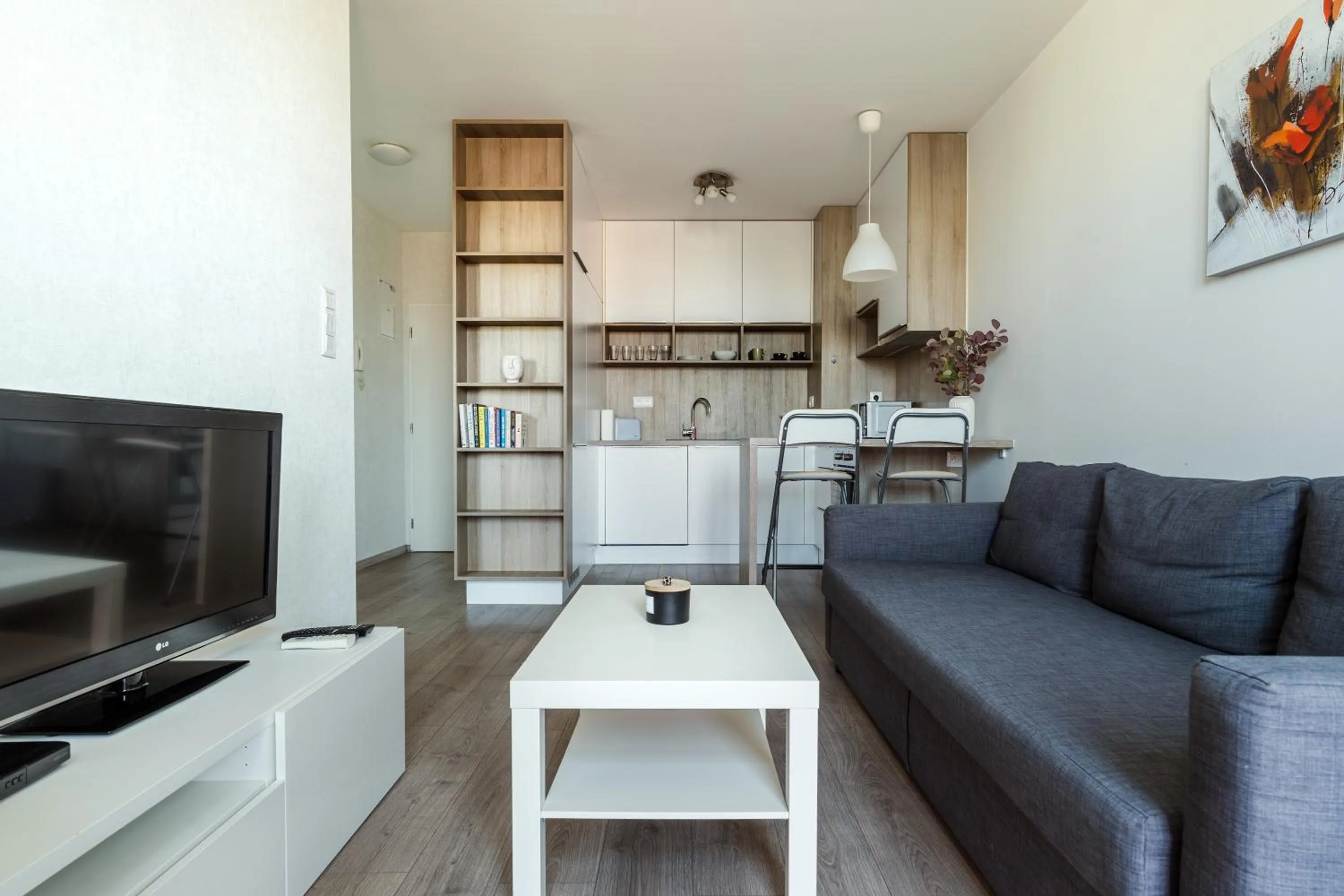 Living room in Apollis Business&Budget by Ambiente