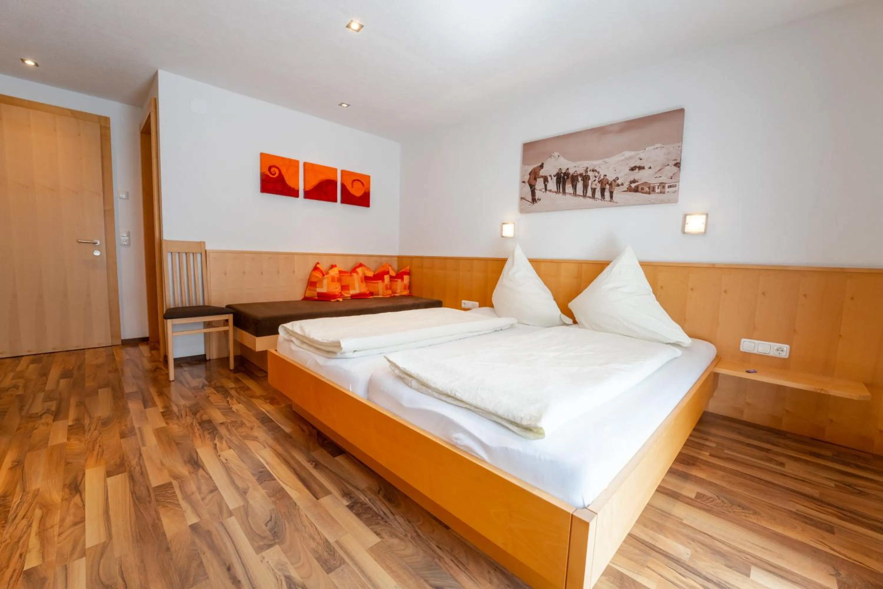 Bed in Hotel Garni Krumbach