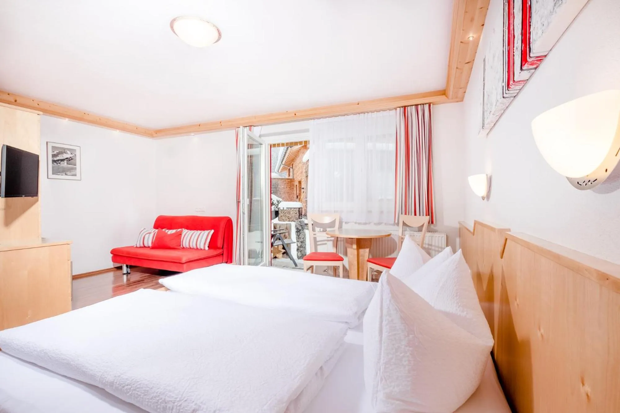 Bed in Hotel Garni Krumbach