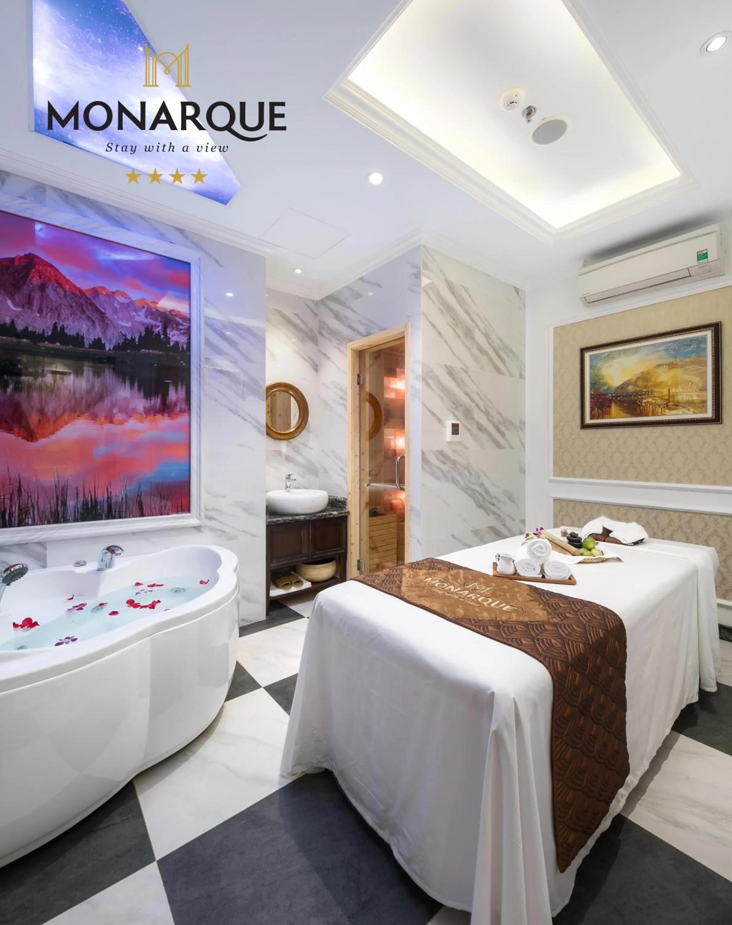 Spa and wellness centre/facilities, Bed in Monarque Hotel Danang
