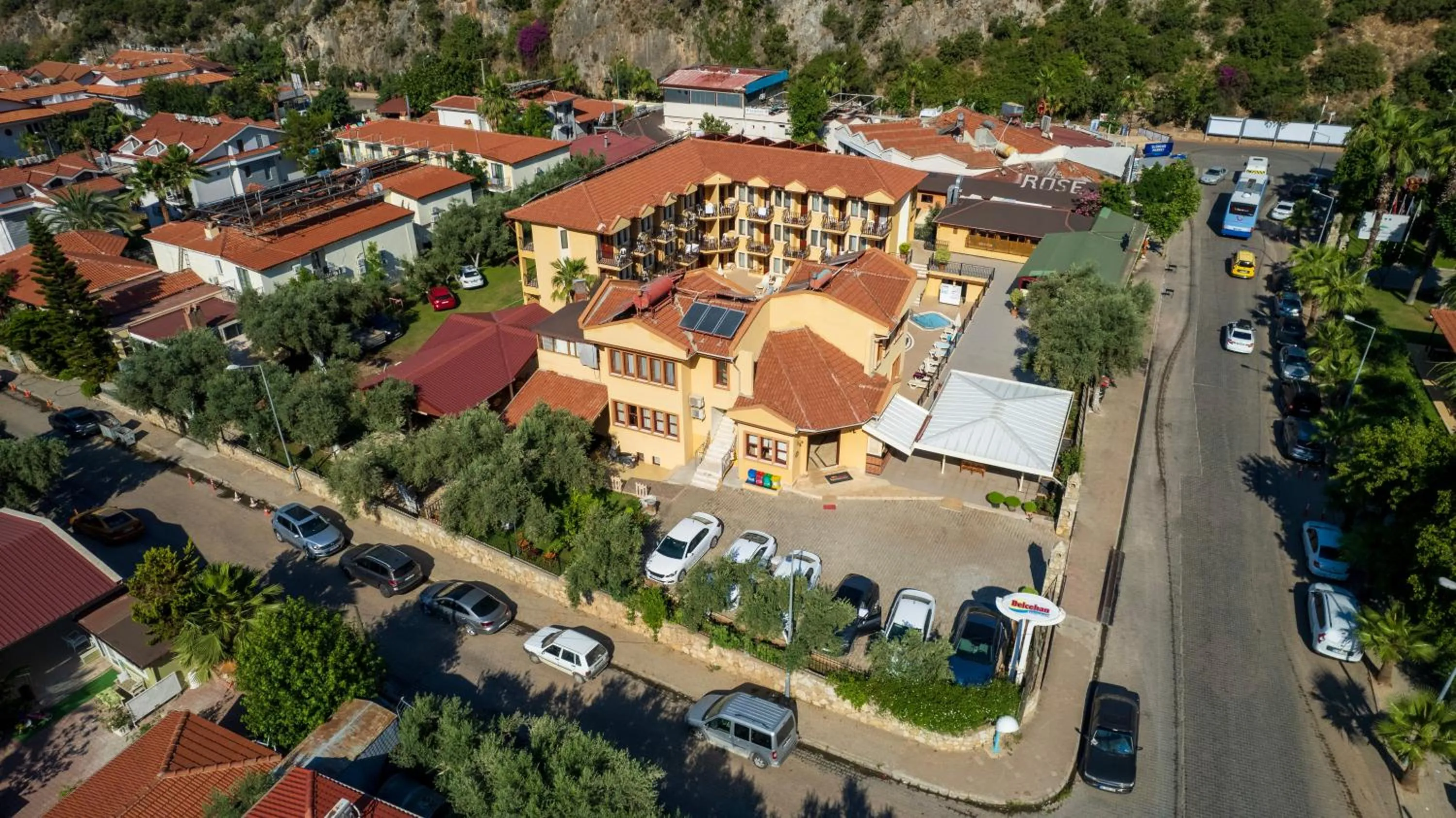 Property building in Belcehan Beach