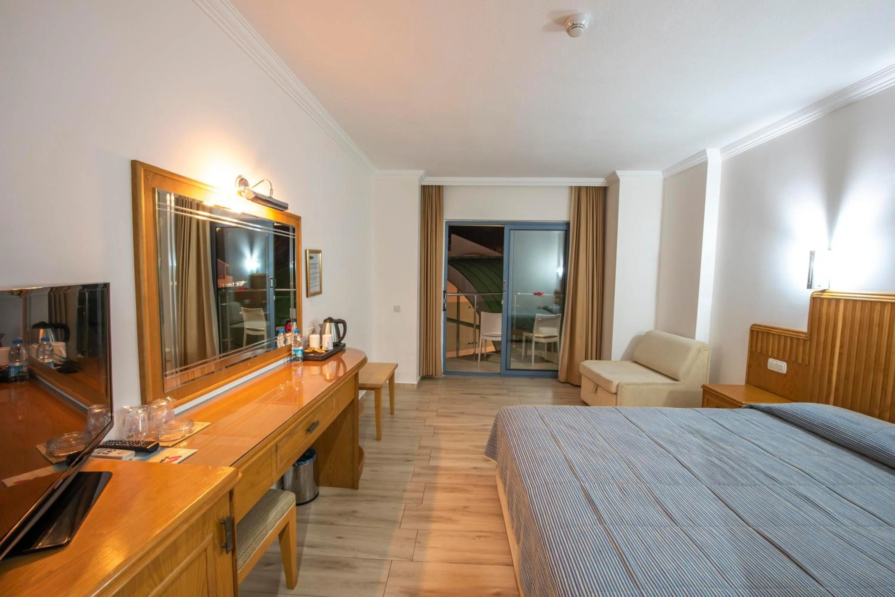 Bedroom, Bed in Belcehan Hotel