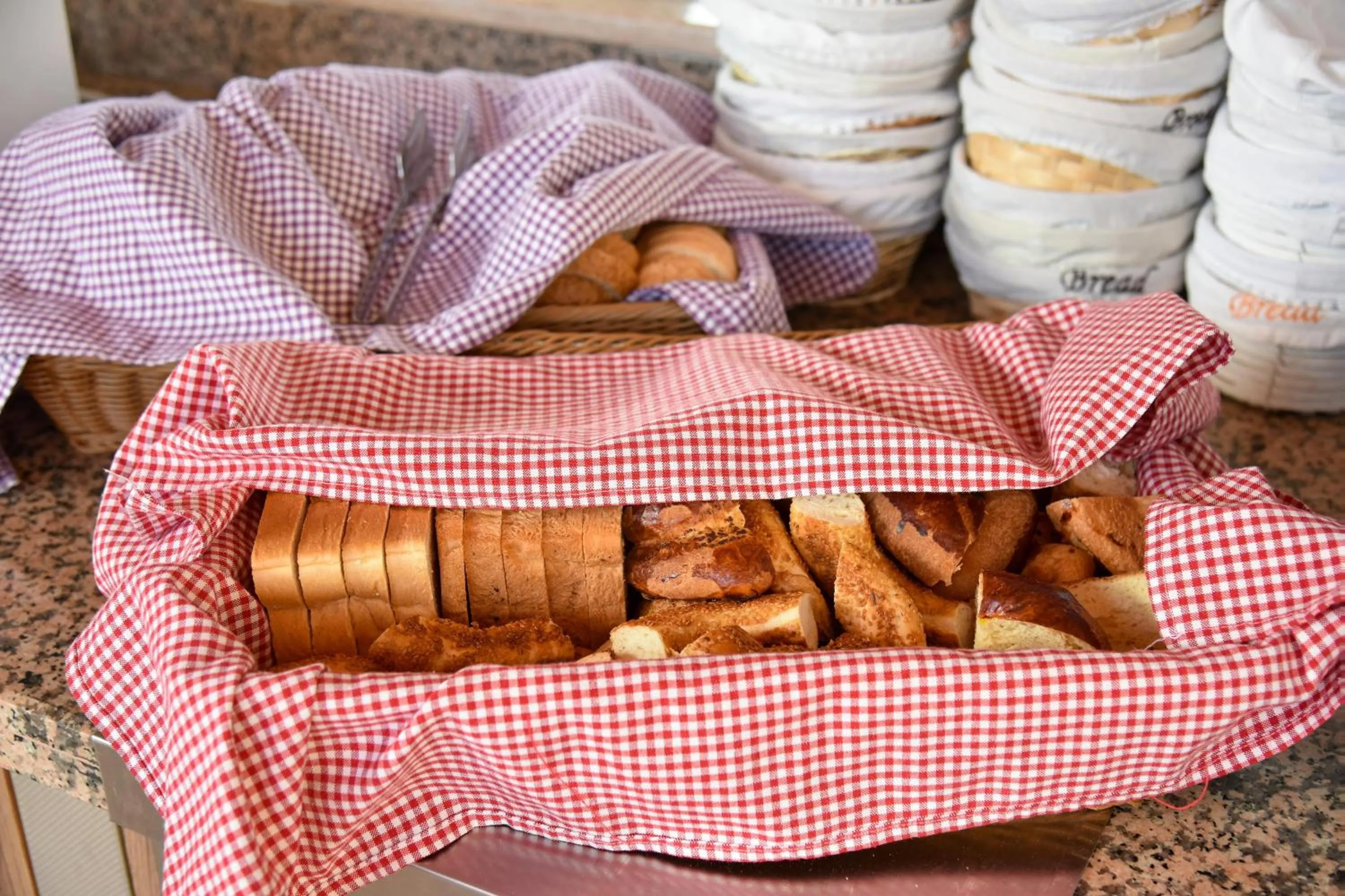 Food in Belcehan Hotel