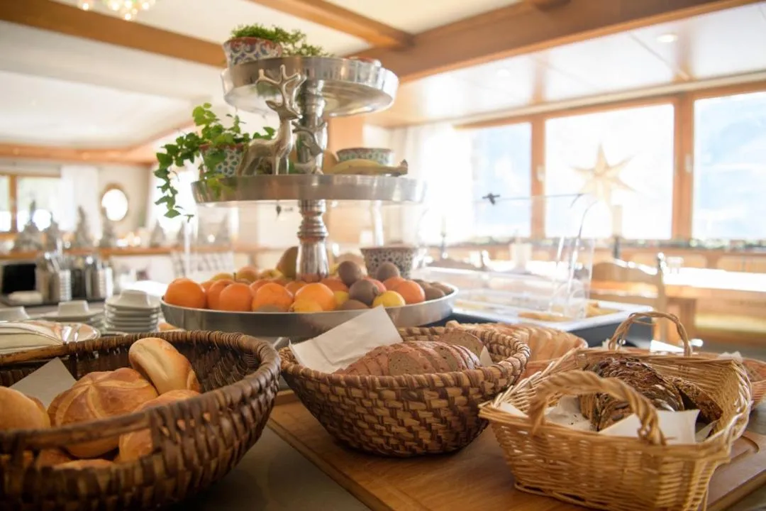 Buffet breakfast in Hotel Olympia