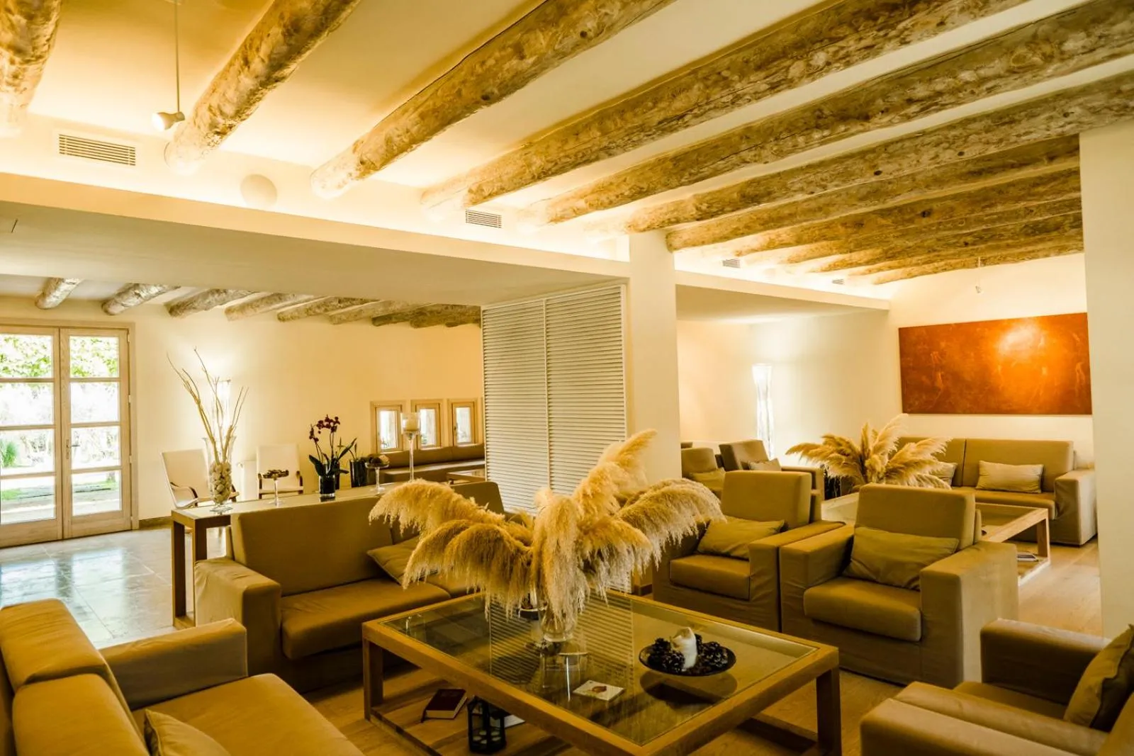 Library in Hotel Sa Franquesa Nova