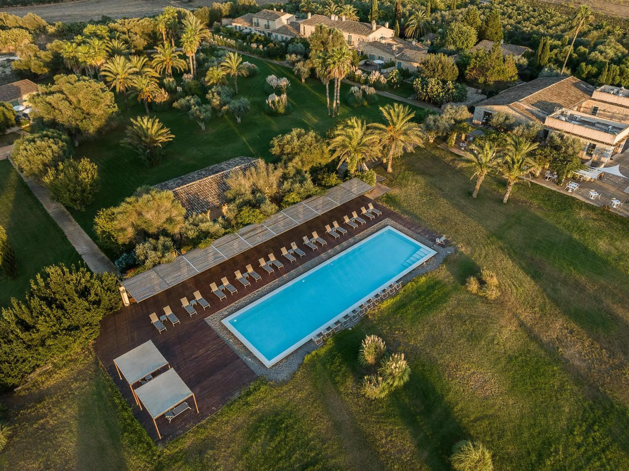 Swimming pool in Hotel Sa Franquesa Nova