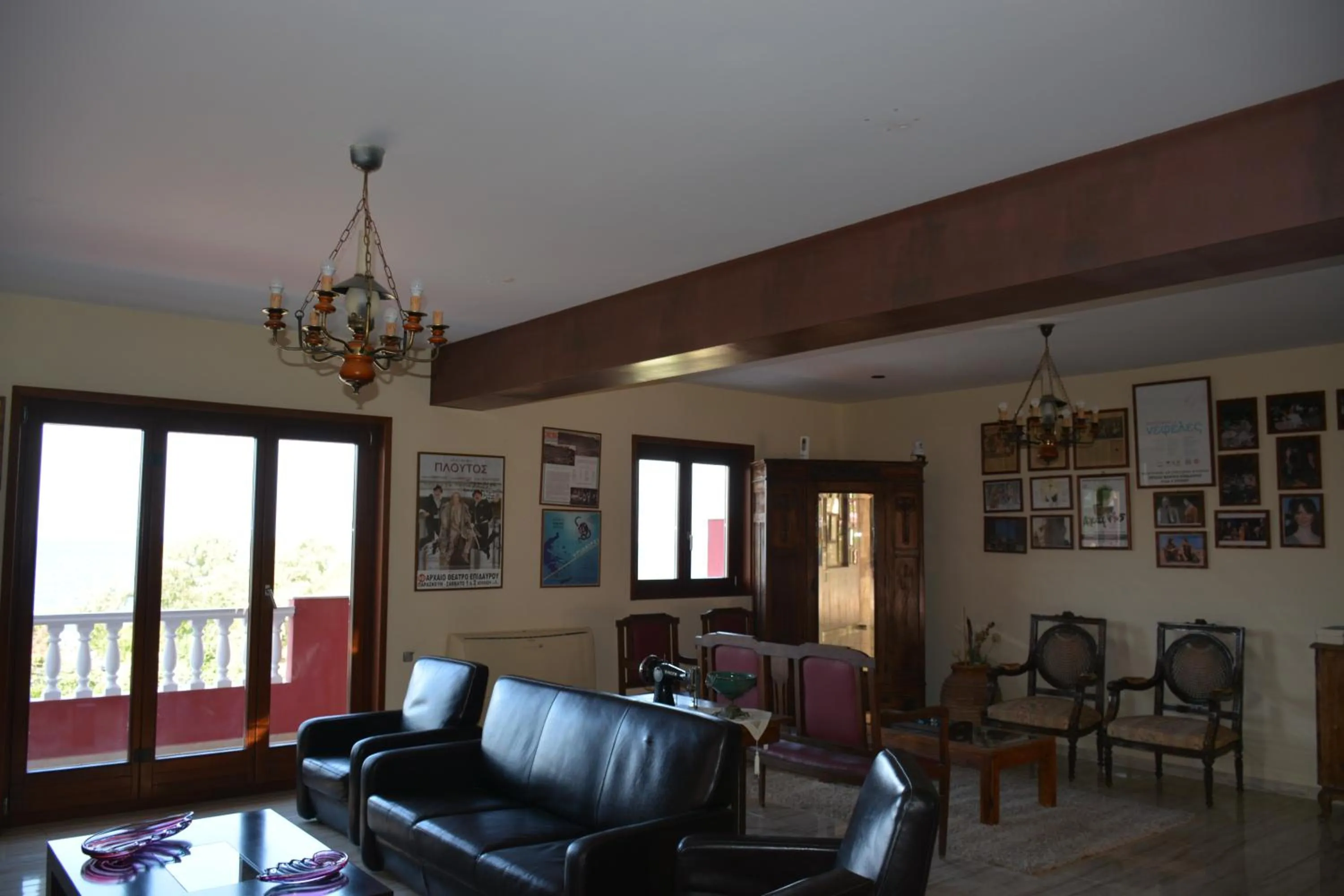 Lobby or reception in Aristotelis