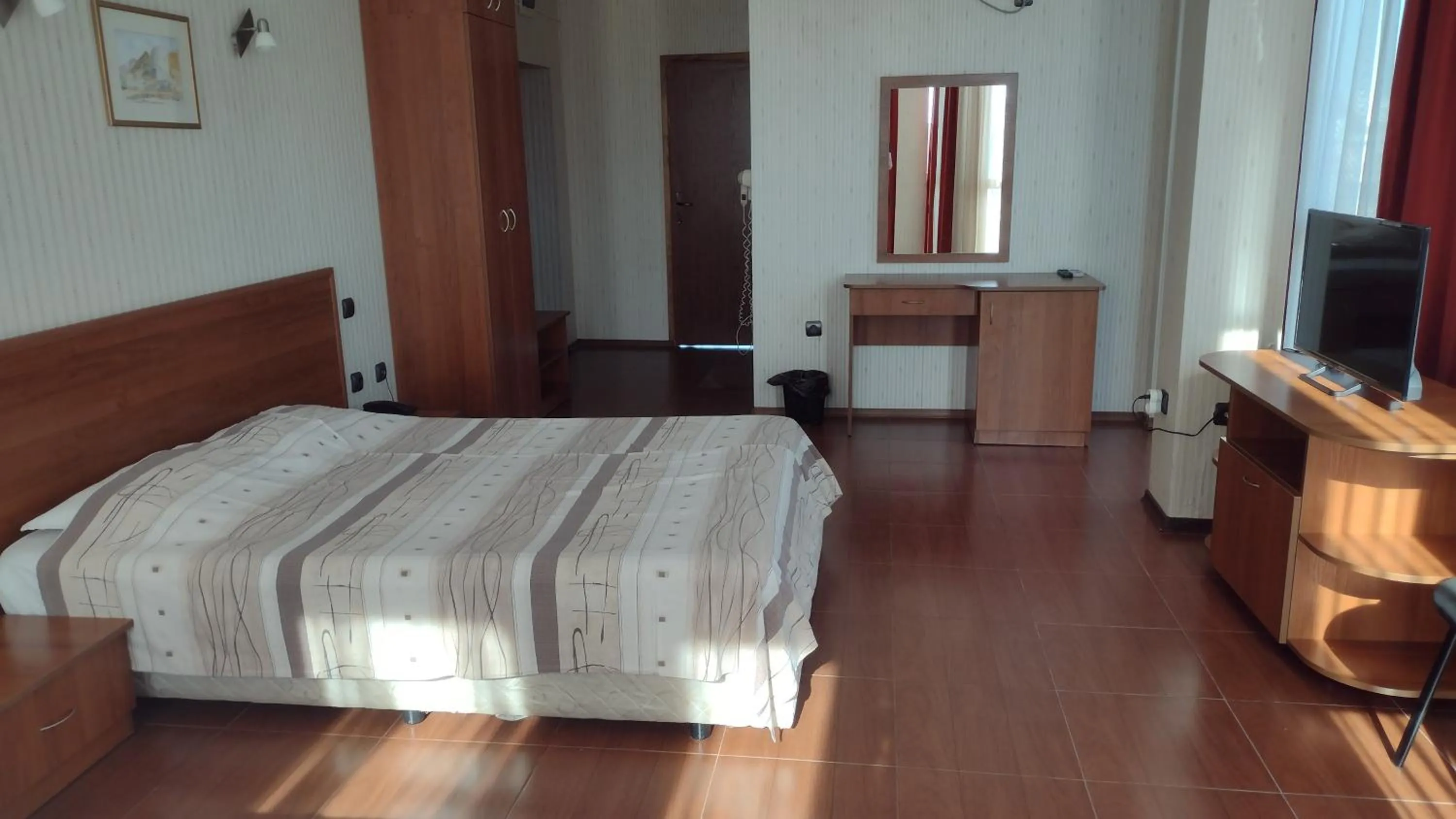 Photo of the whole room in Family Hotel Black Sea