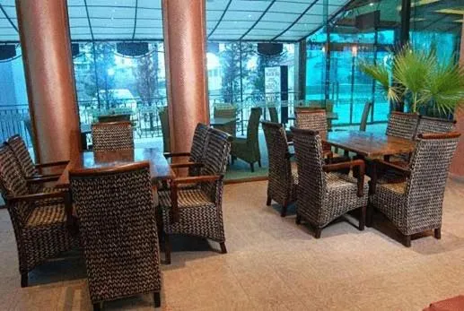 Restaurant/places to eat in Family Hotel Black Sea