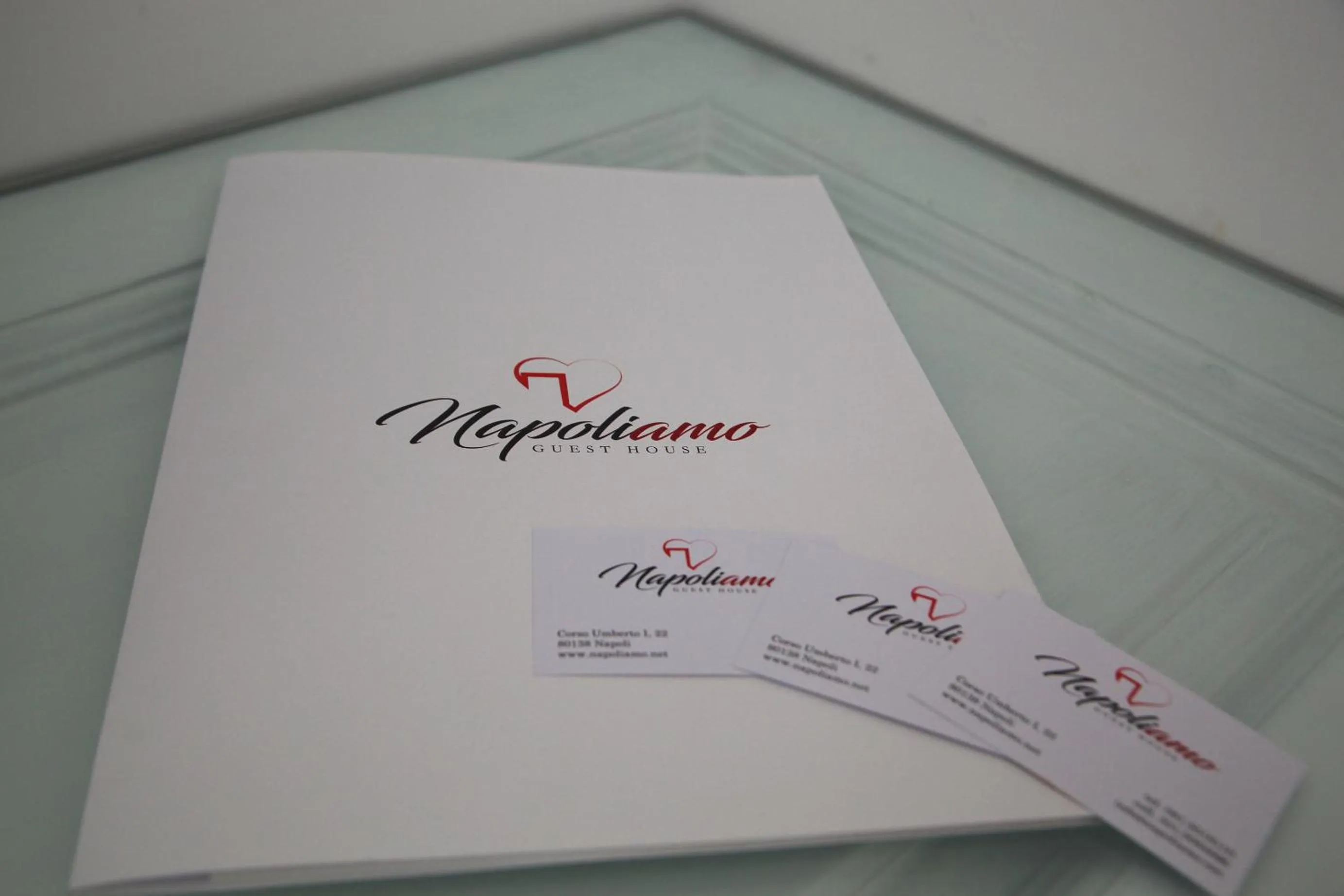 Logo/Certificate/Sign in Napoliamo Guest House
