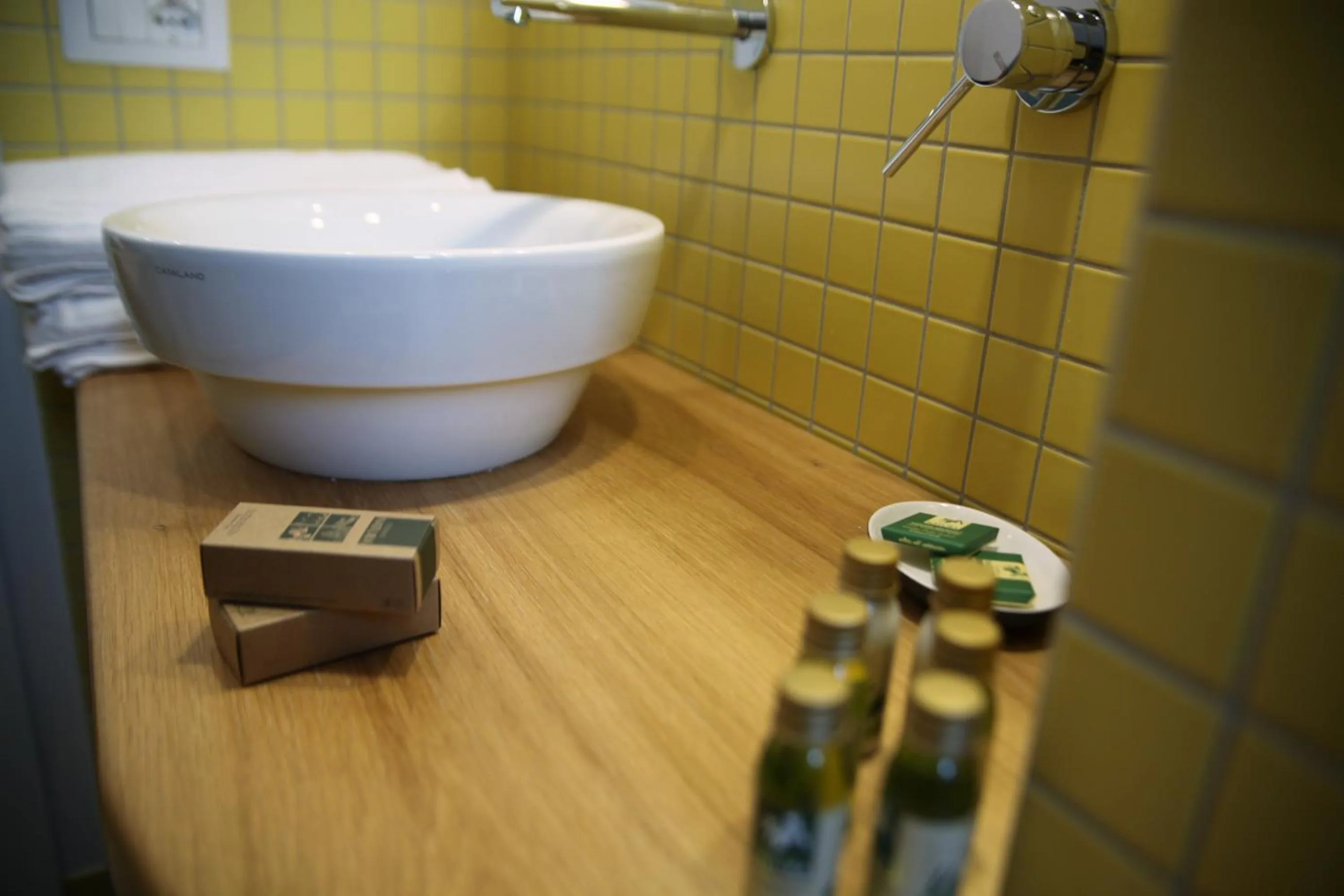 Bathroom in Napoliamo Guest House