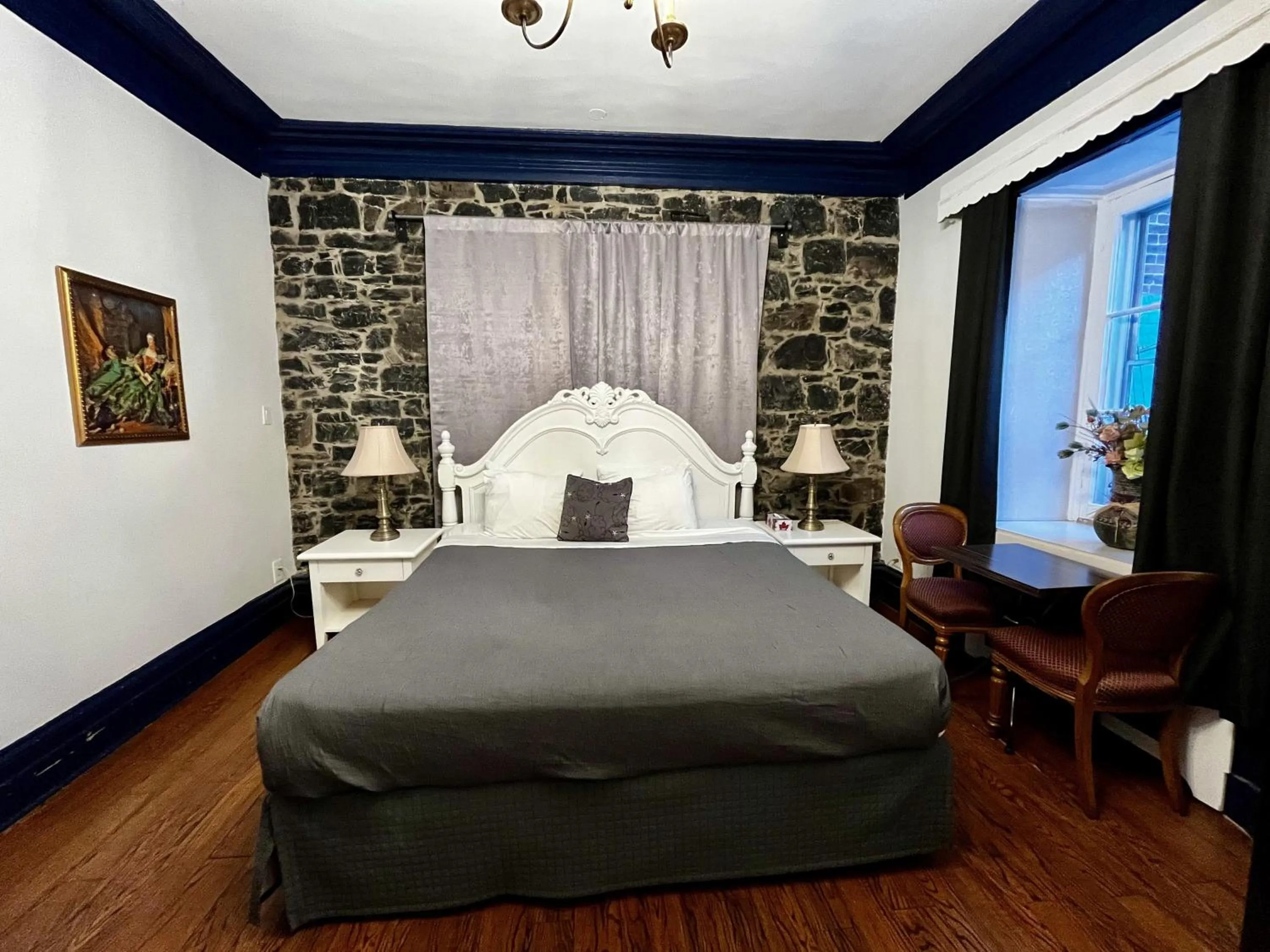 Bedroom, Bed in Manoir Sainte Genevieve