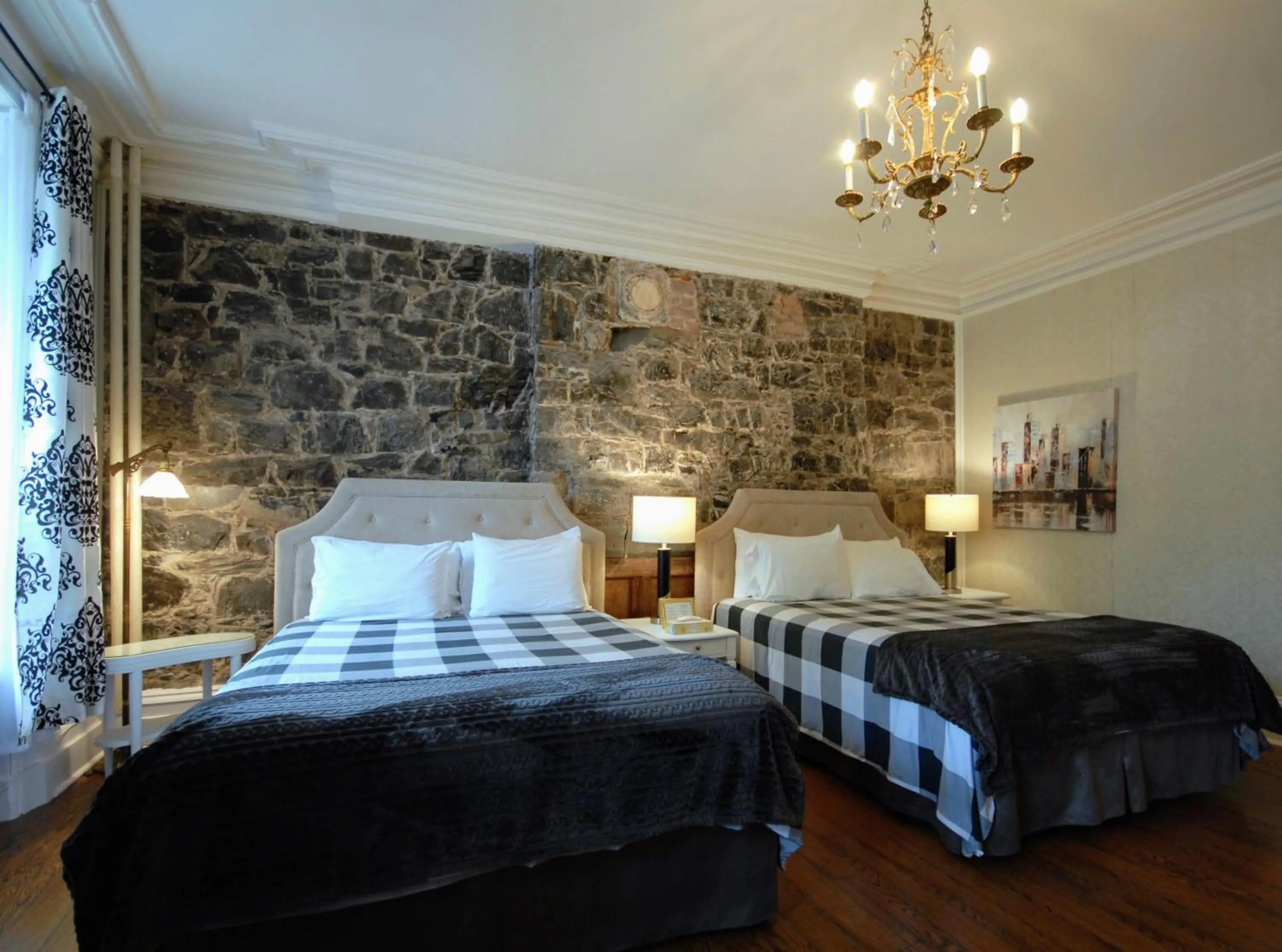 Bedroom, Bed in Manoir Sainte Genevieve