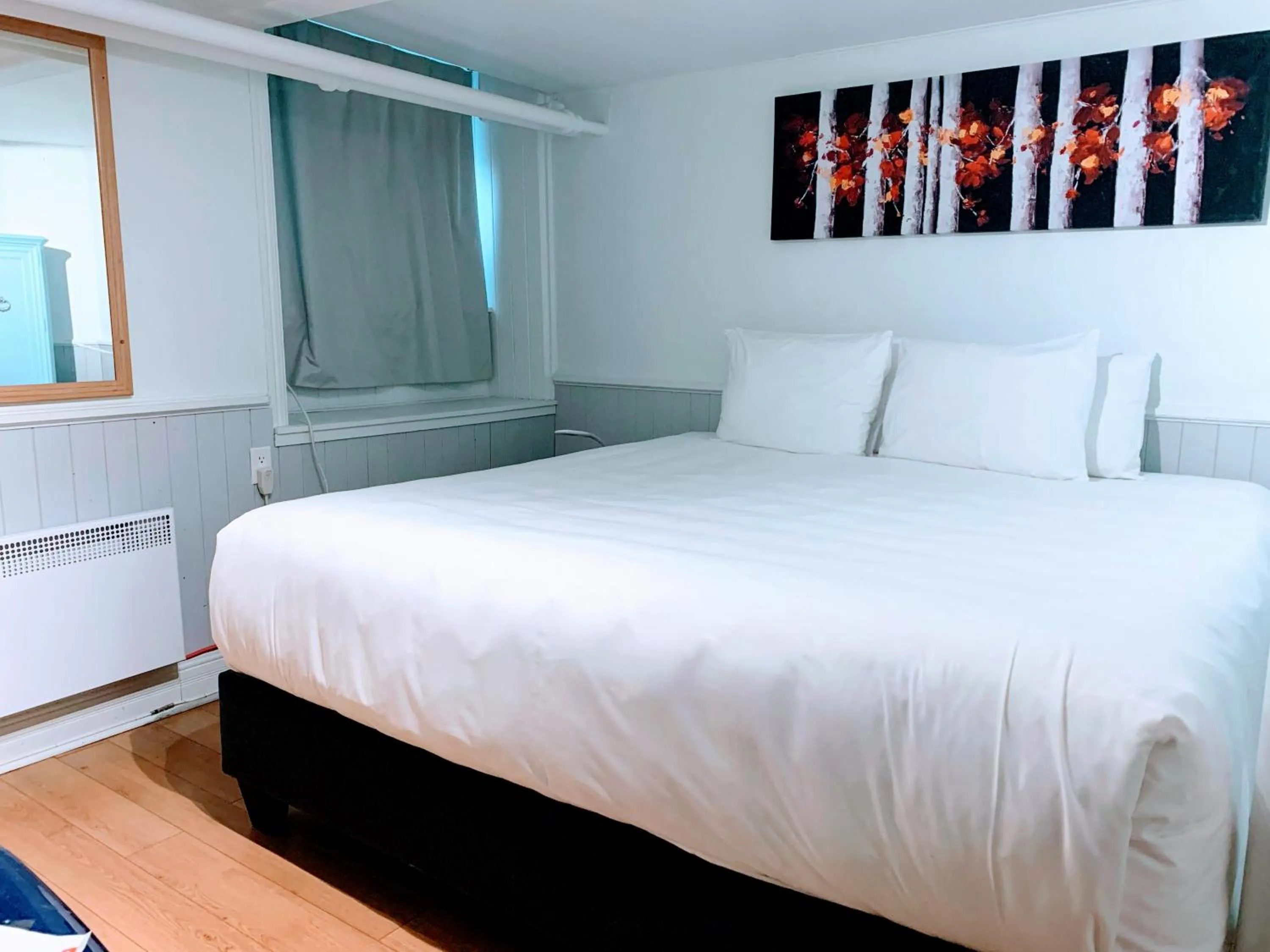 Bed in Manoir Sainte Genevieve