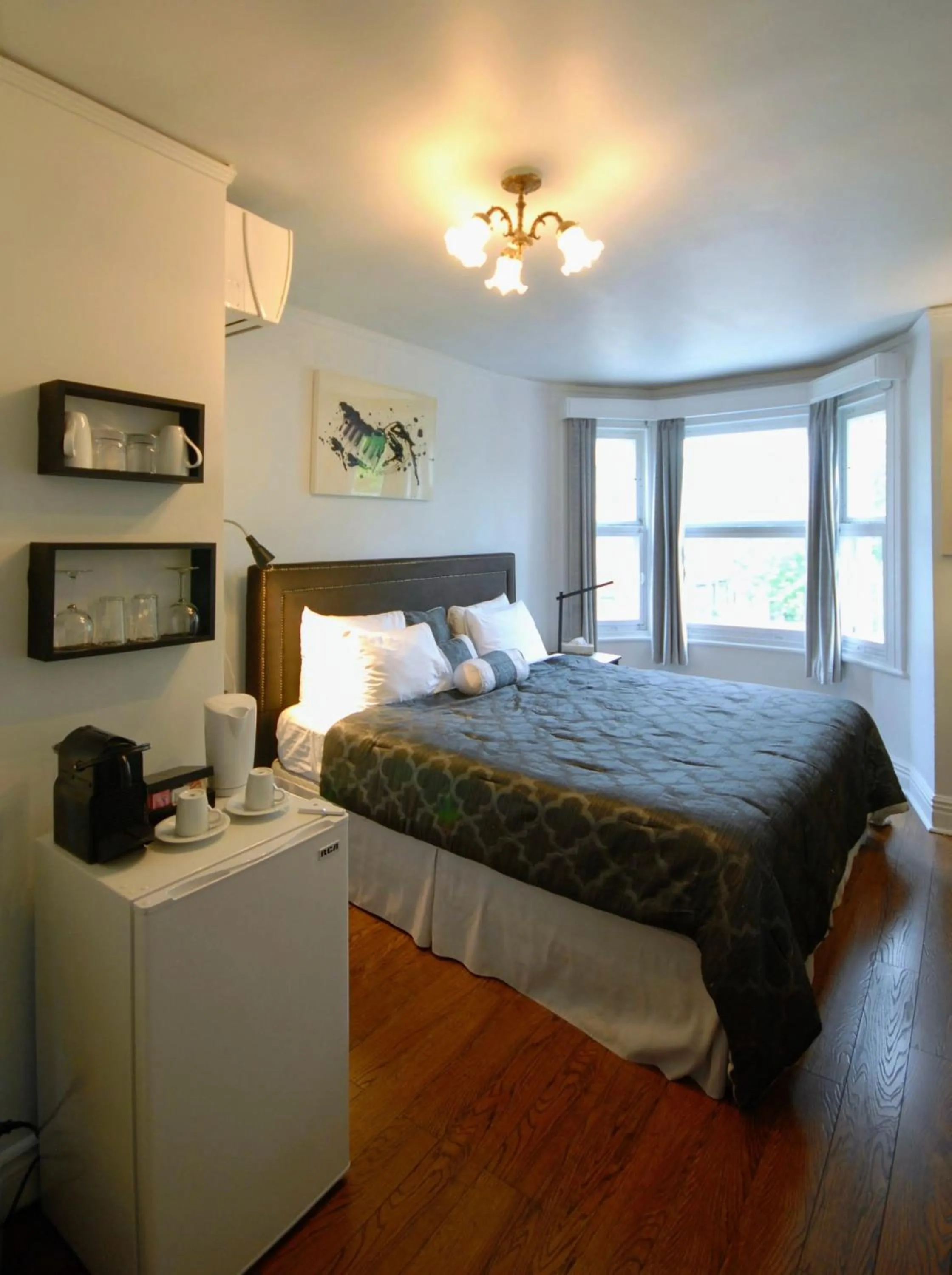 Bed in Manoir Sainte Genevieve