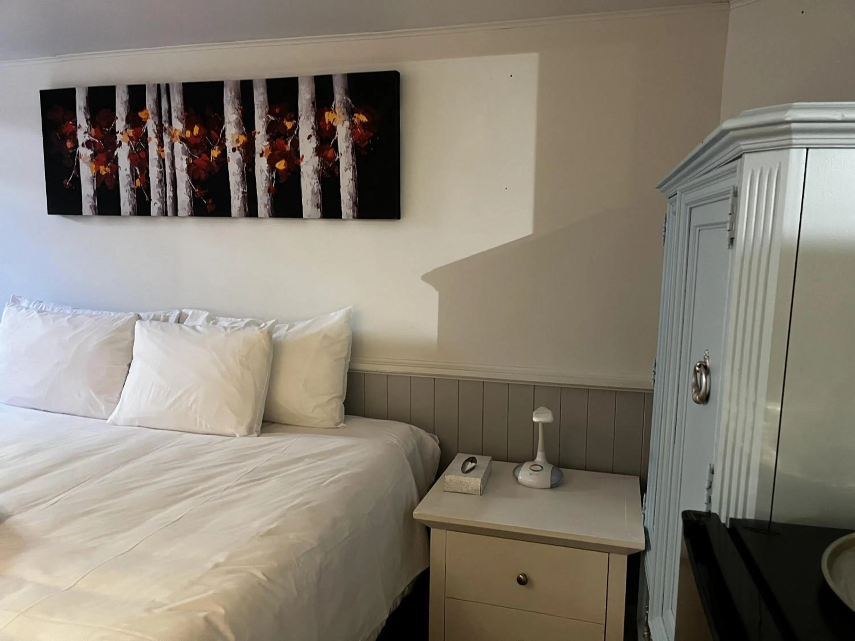 Bed in Manoir Sainte Genevieve