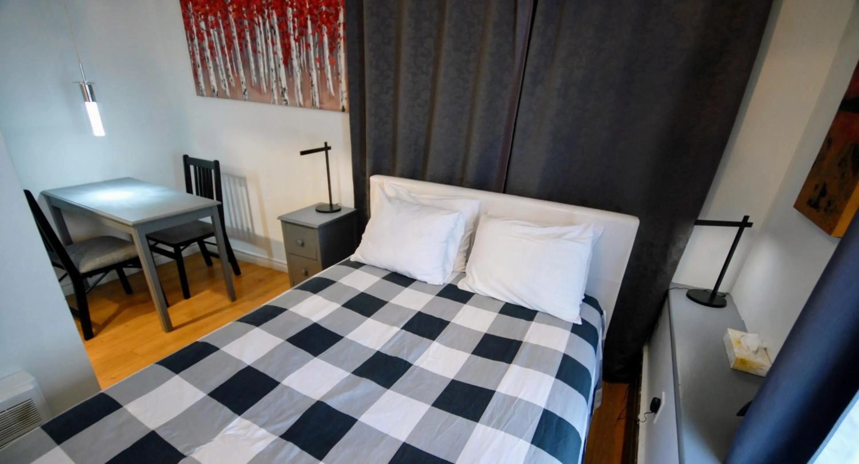 Bed in Manoir Sainte Genevieve