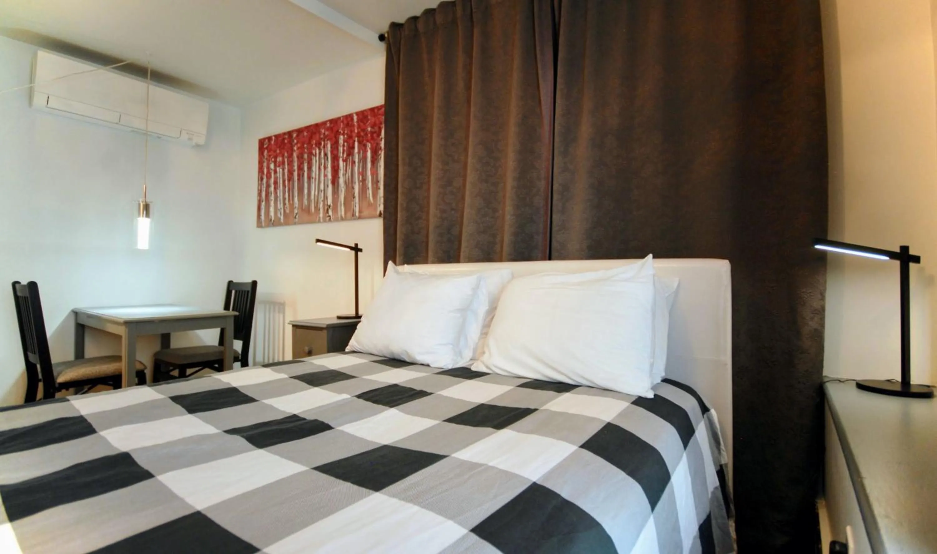 Bed in Manoir Sainte Genevieve