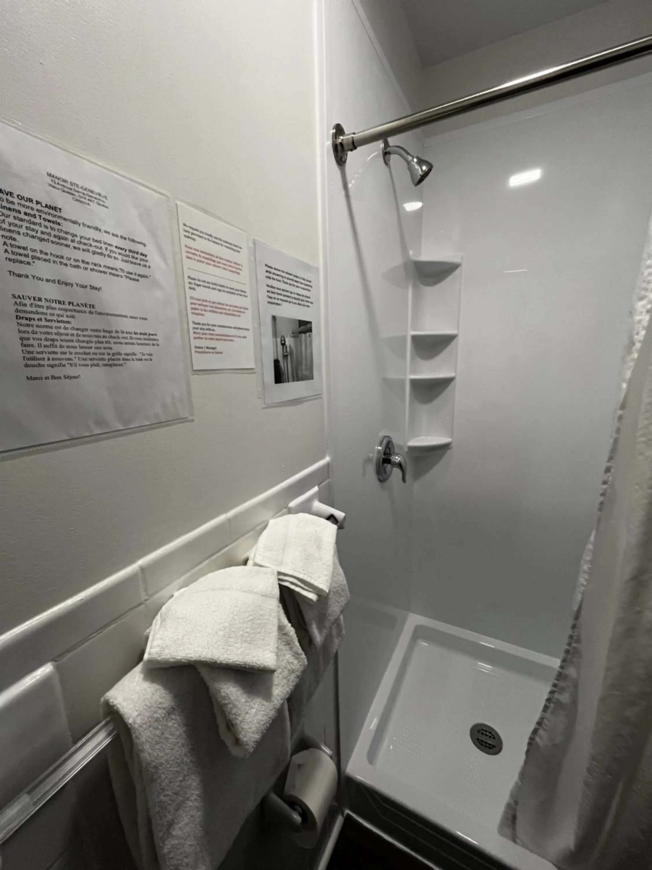 Bathroom in Manoir Sainte Genevieve