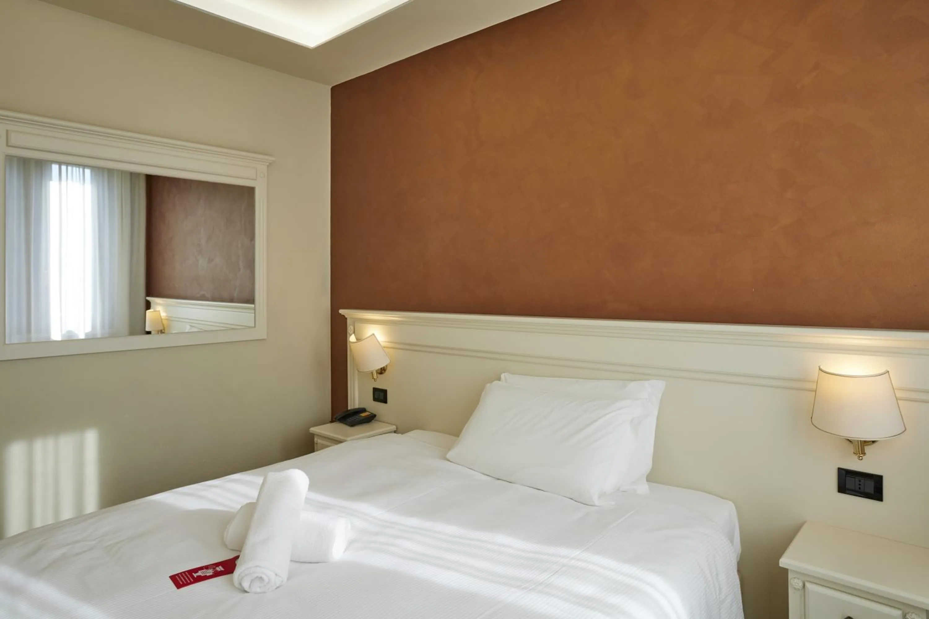 Bed in Hotel Galimberti