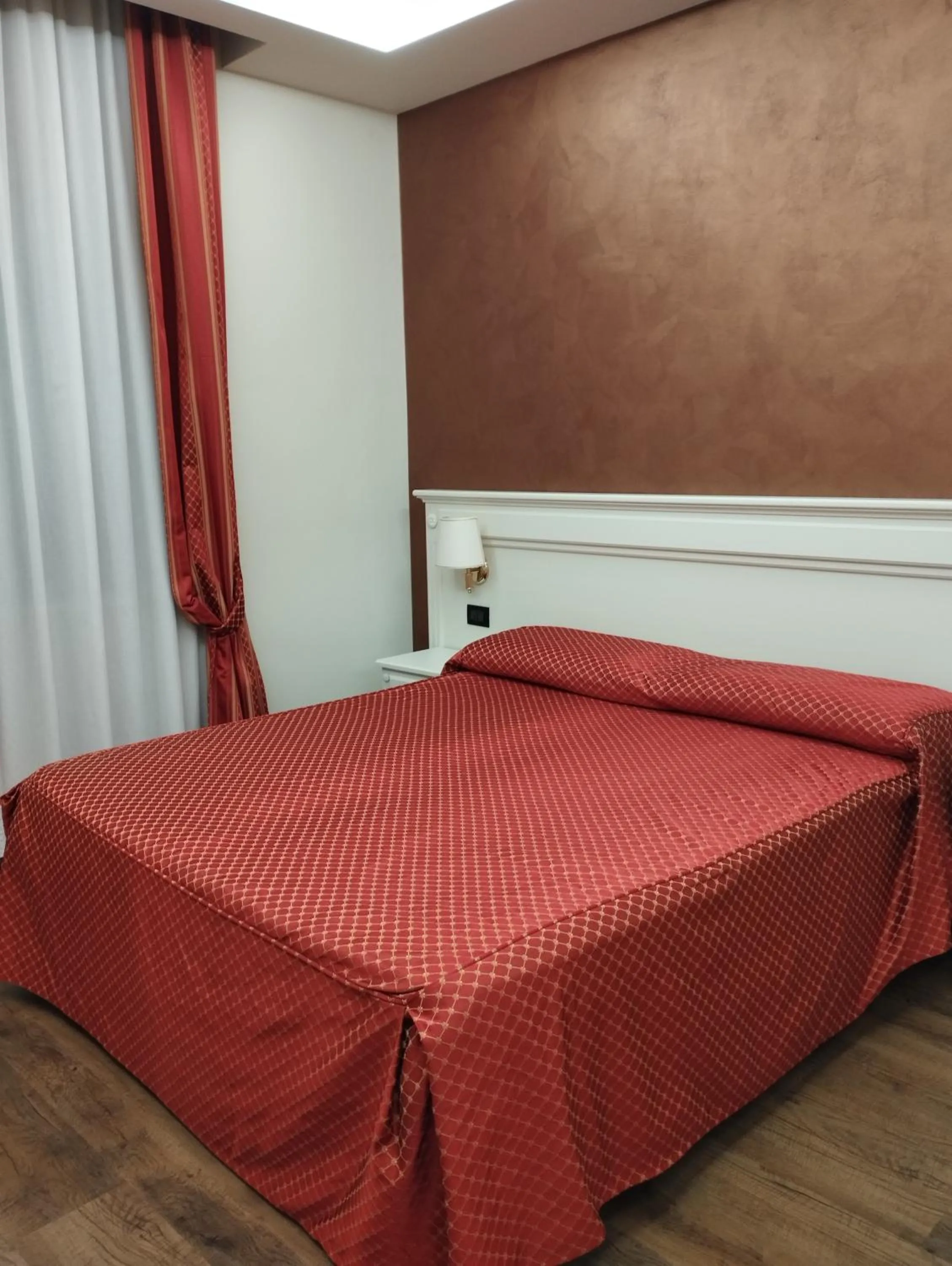 Bedroom, Bed in Hotel Galimberti