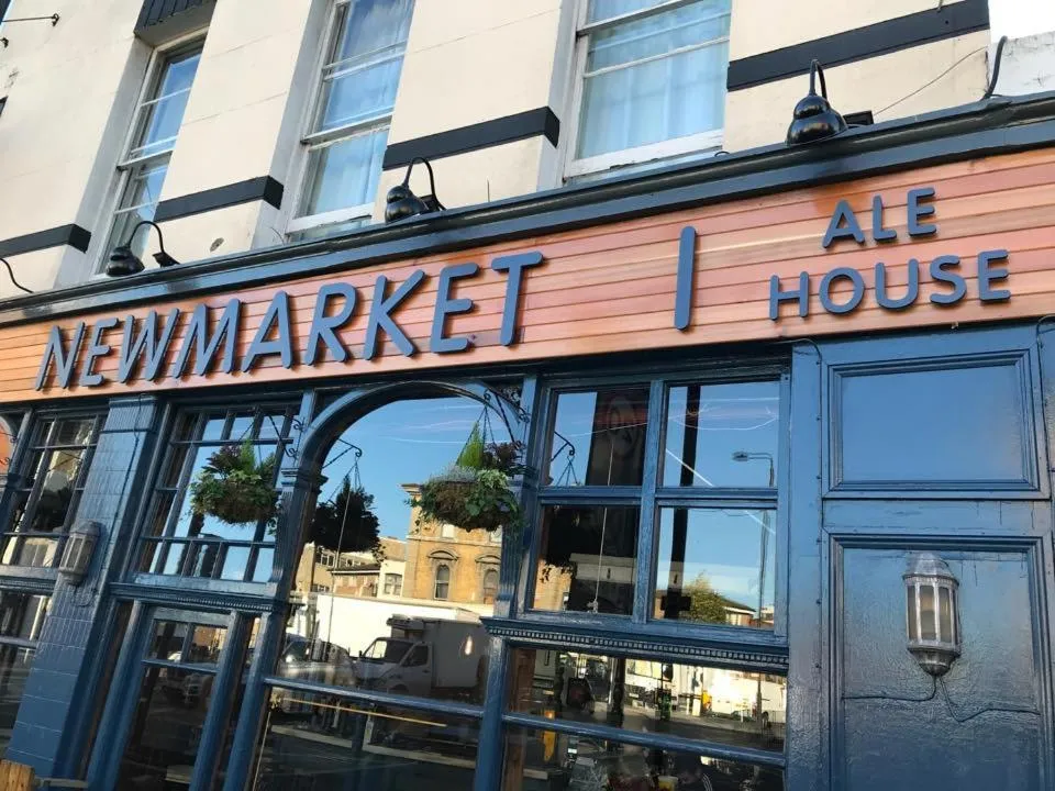 Facade/entrance in New Market Ale House