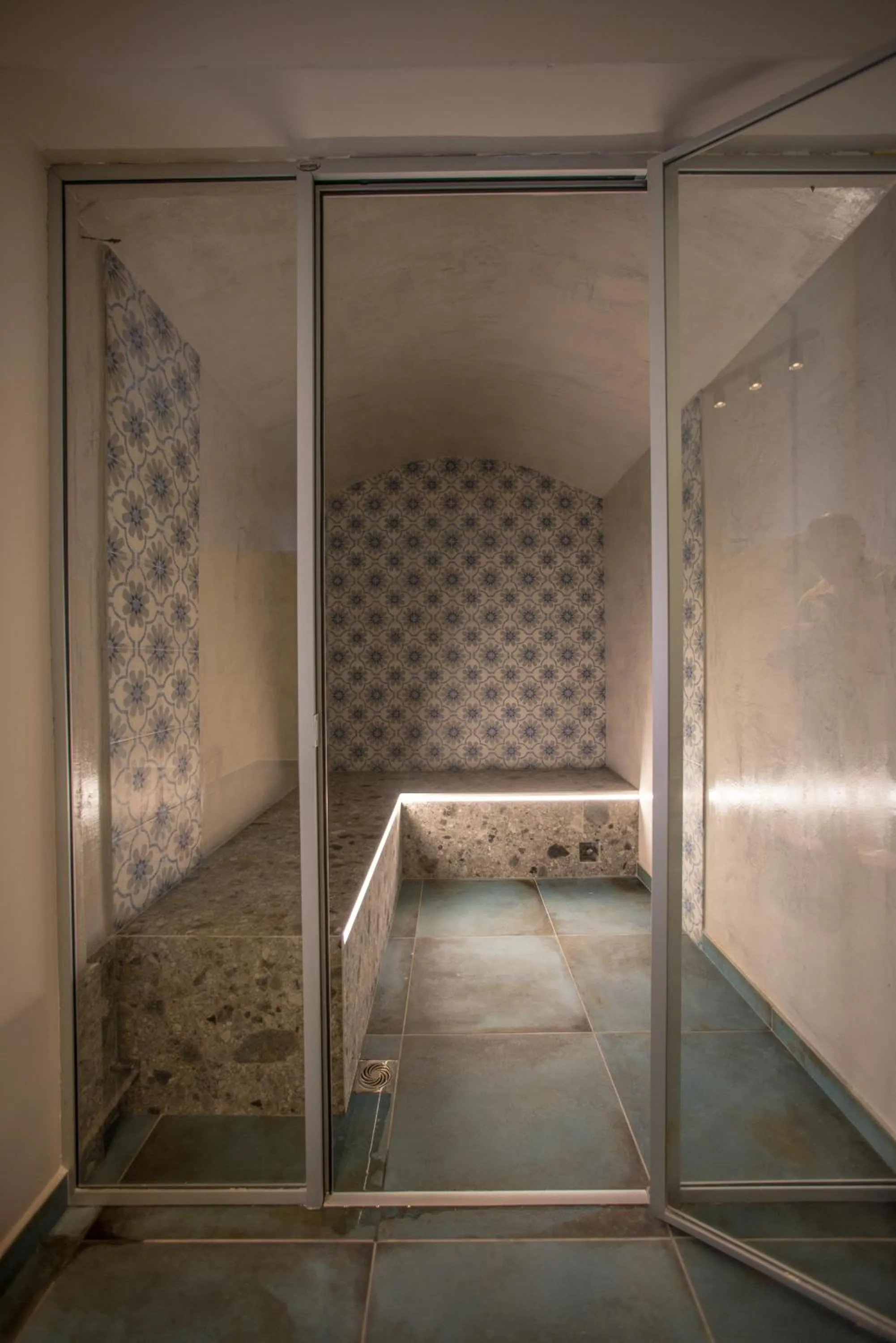 Spa and wellness centre/facilities in Kastro Maini