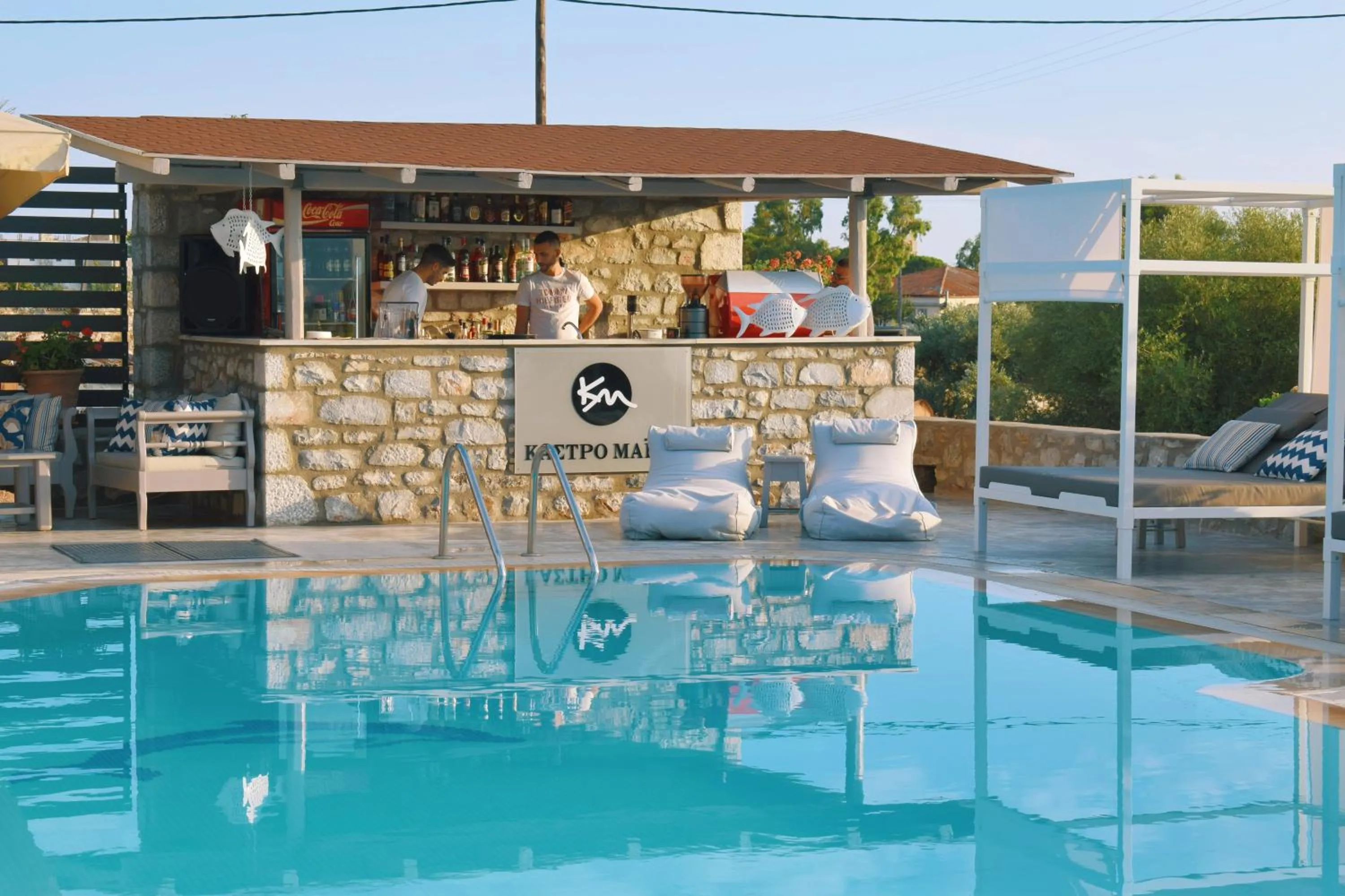 Lounge or bar in Kastro Maini