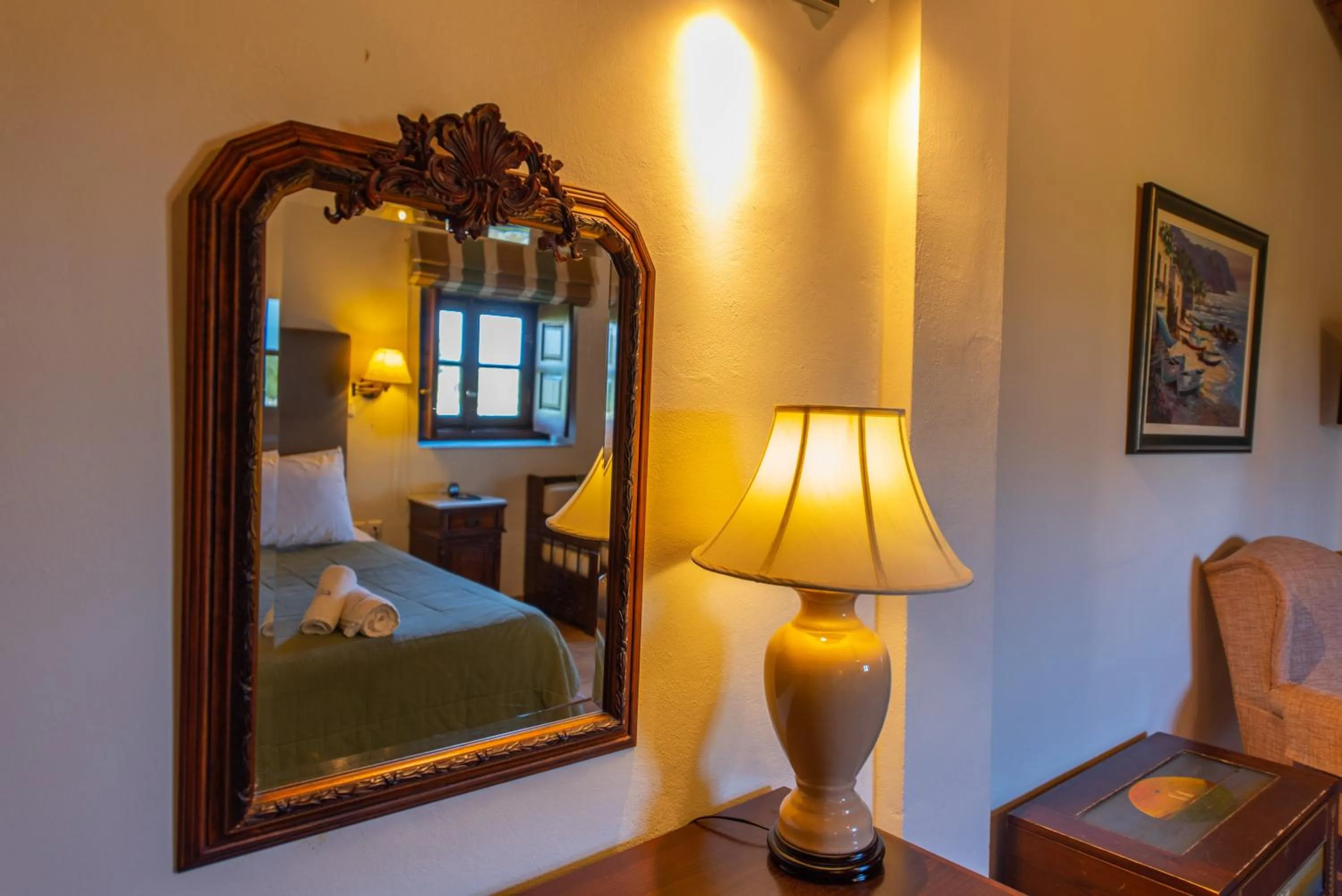 Photo of the whole room, Bed in Kastro Maini