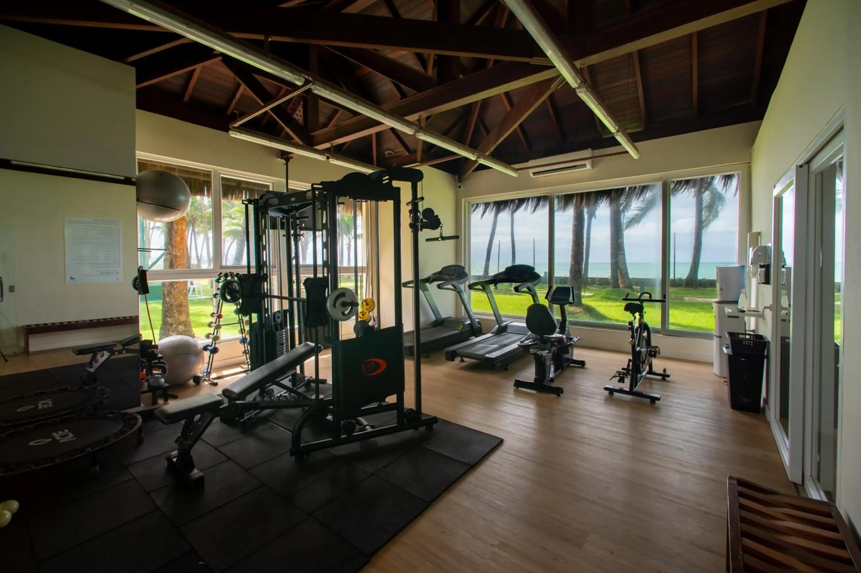 Fitness centre/facilities in Jatiúca Suites Resort by Slaviero Hotéis