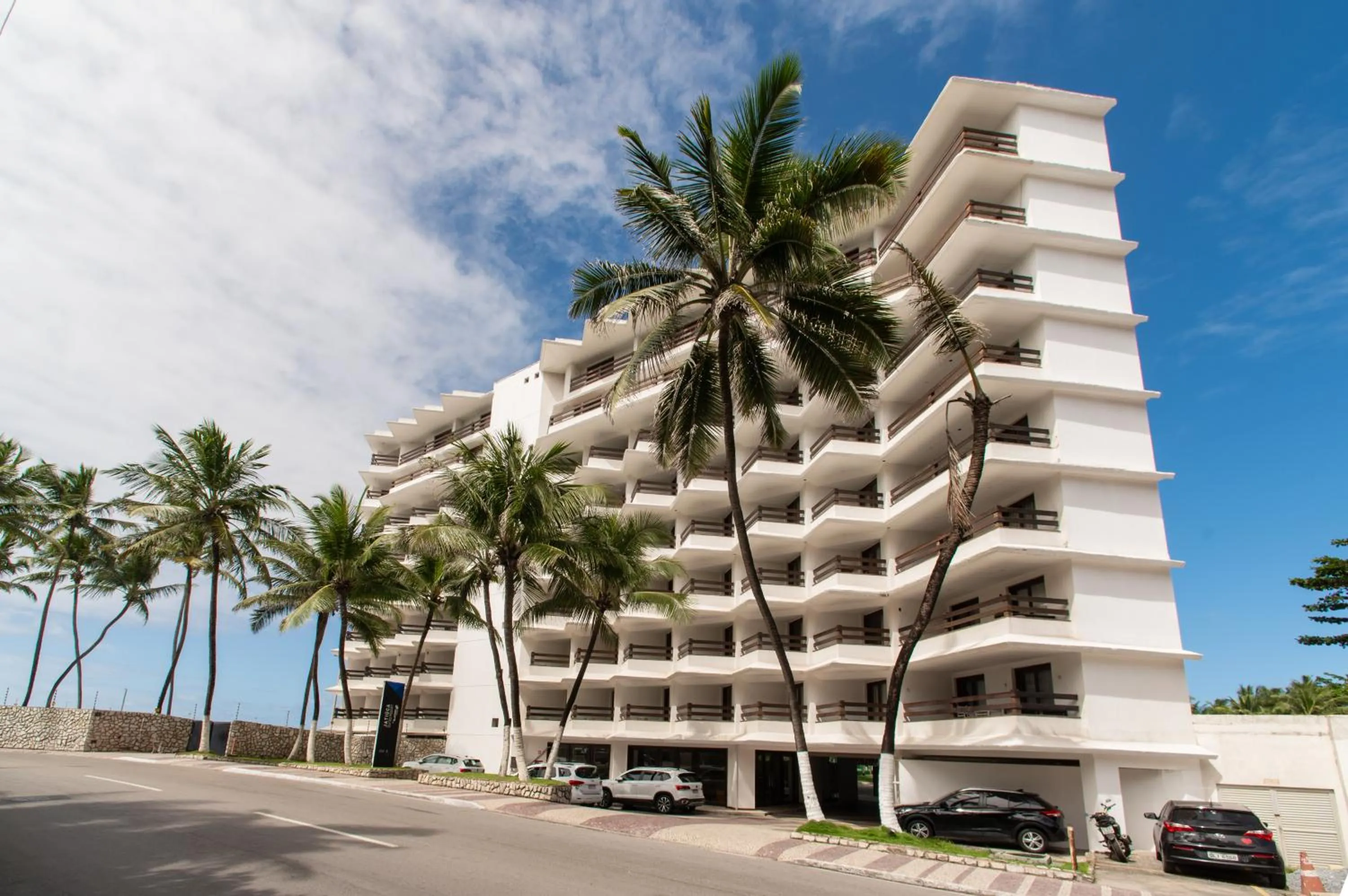 Facade/entrance in Jatiúca Suites Resort by Slaviero Hotéis