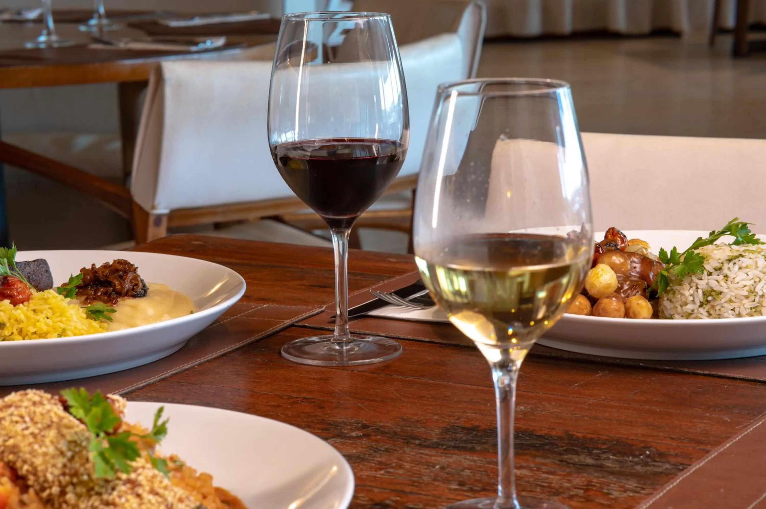 Food and drinks in Jatiúca Suites Resort by Slaviero Hotéis