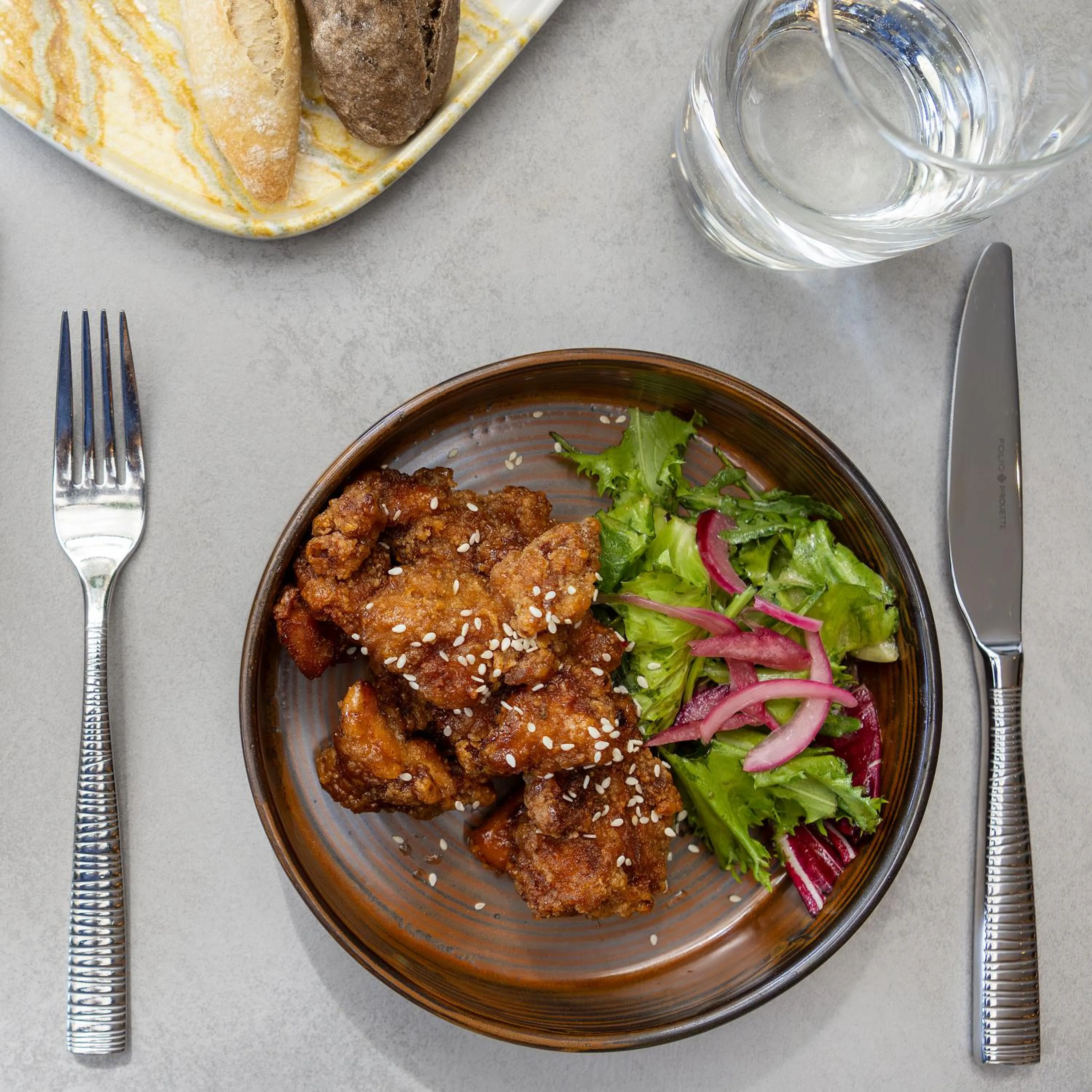 Food and drinks in Holiday Inn Manchester-Mediacityuk by IHG