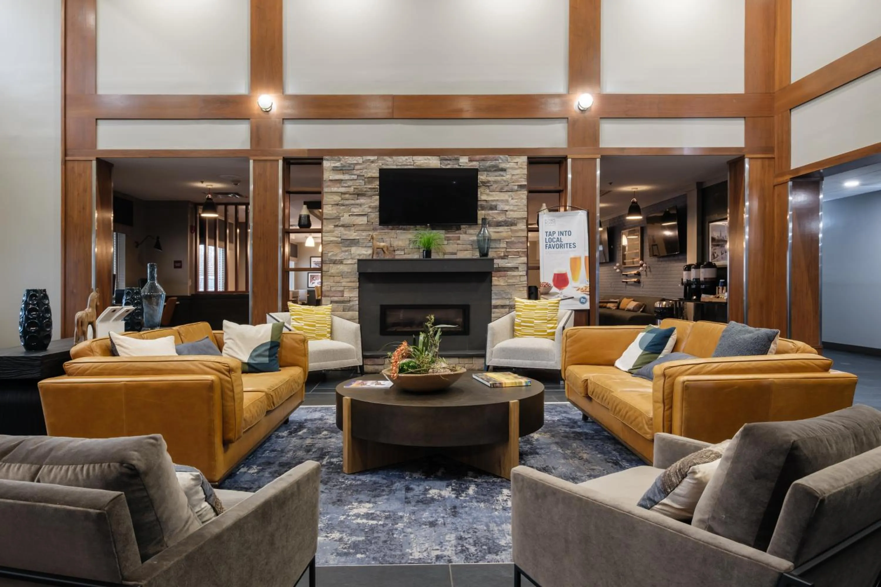 fireplace in Four Points by Sheraton Louisville Airport